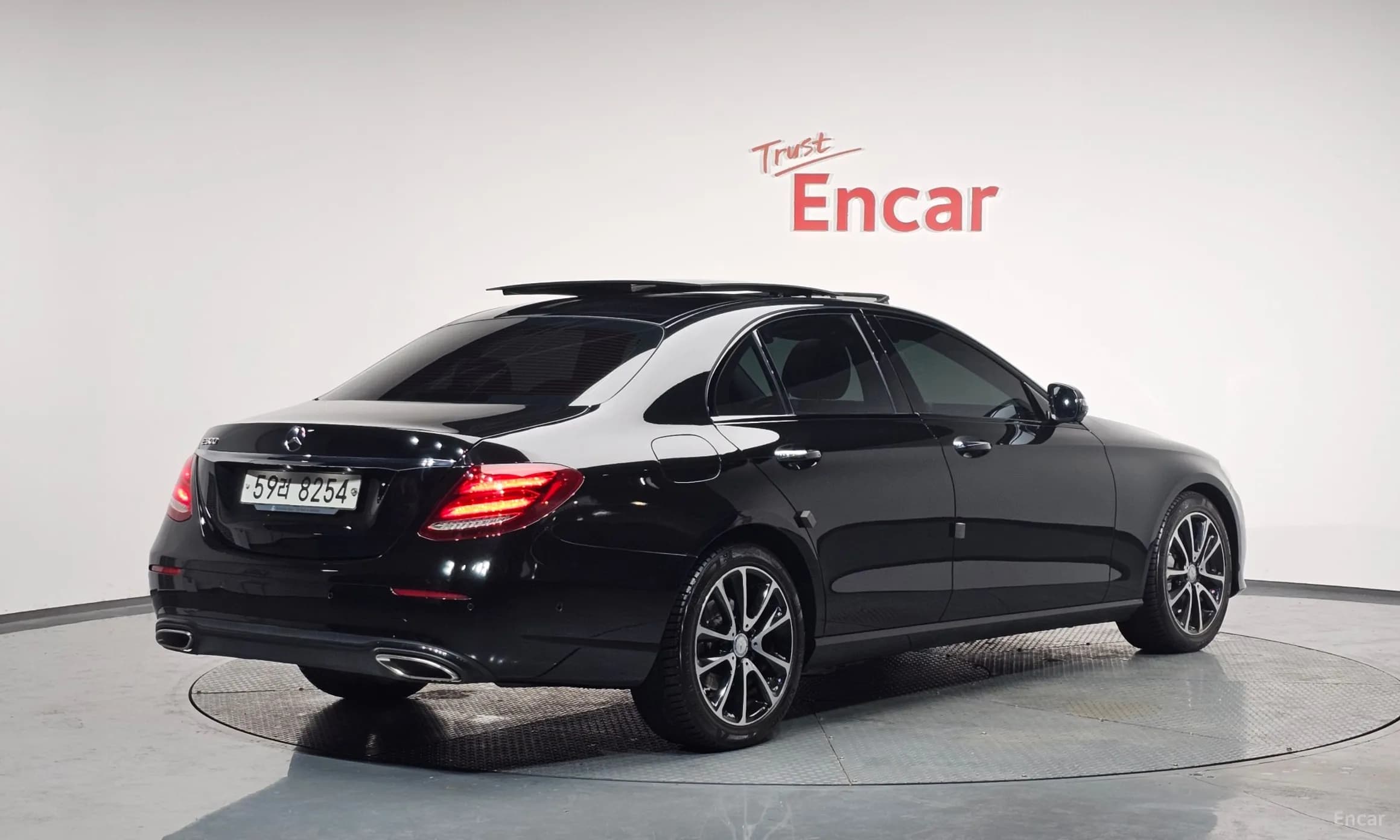 E-Class W213