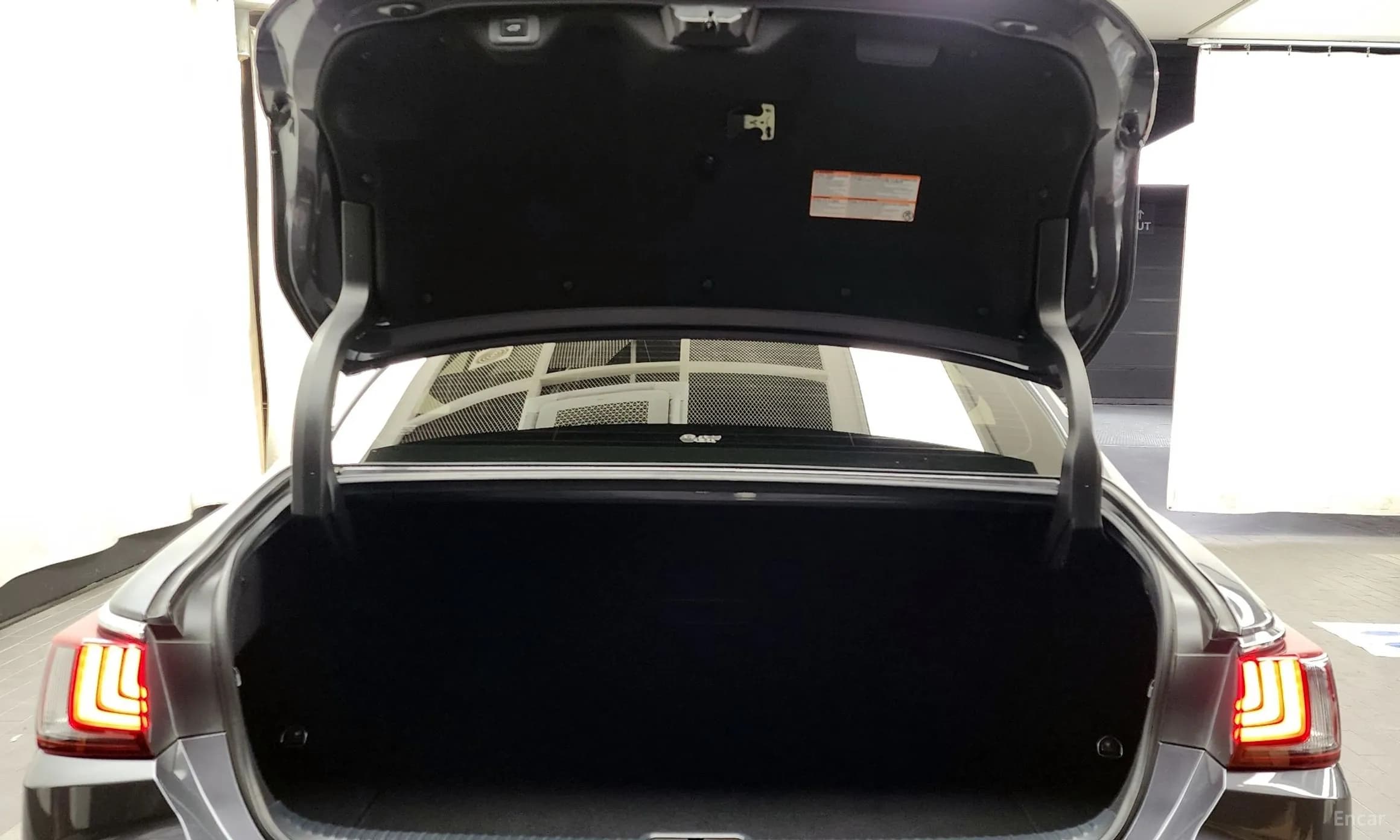 ES300h 7th Generation