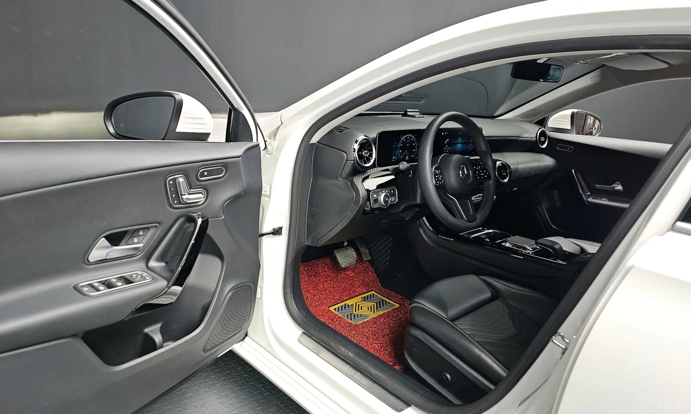 A-Class W177