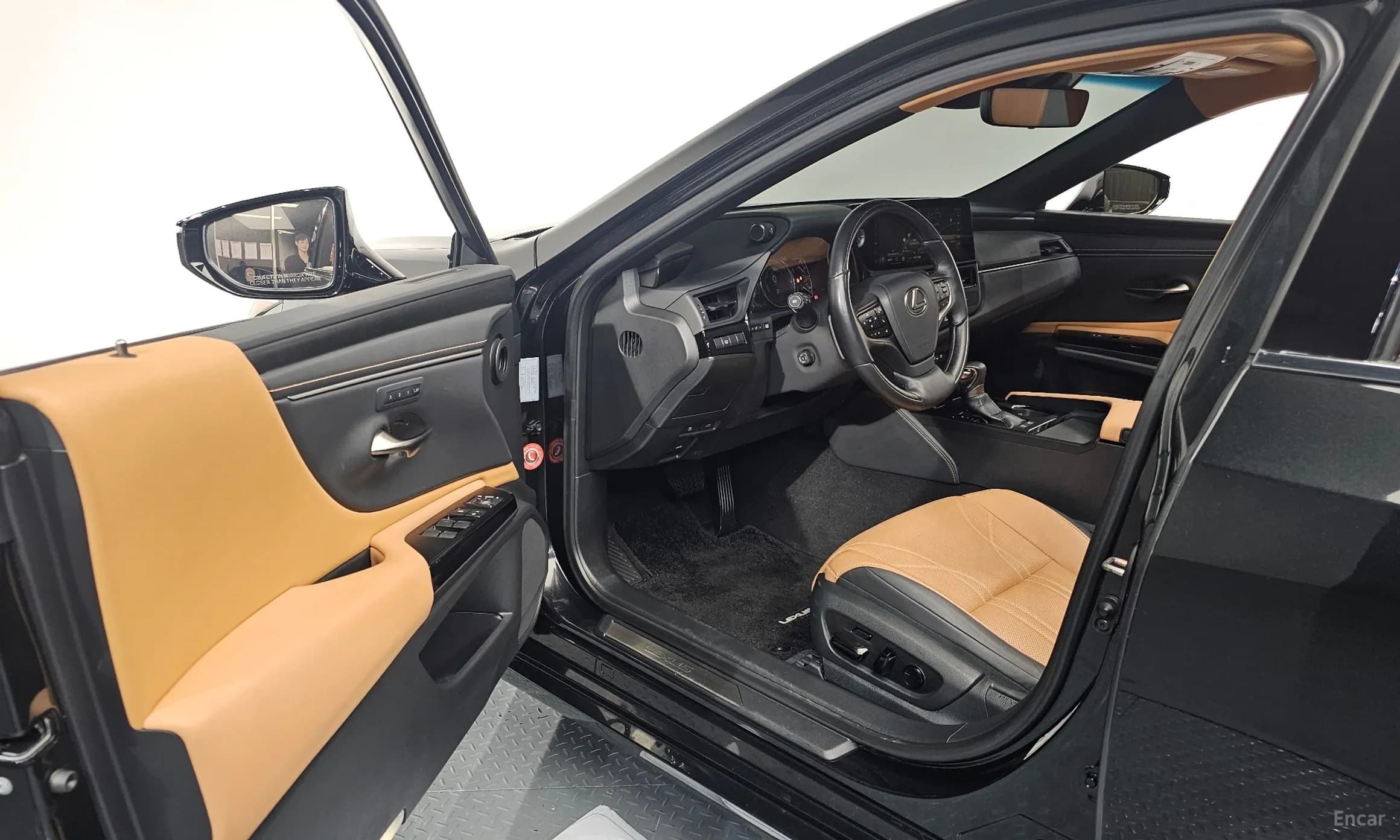 ES300h 7th Generation