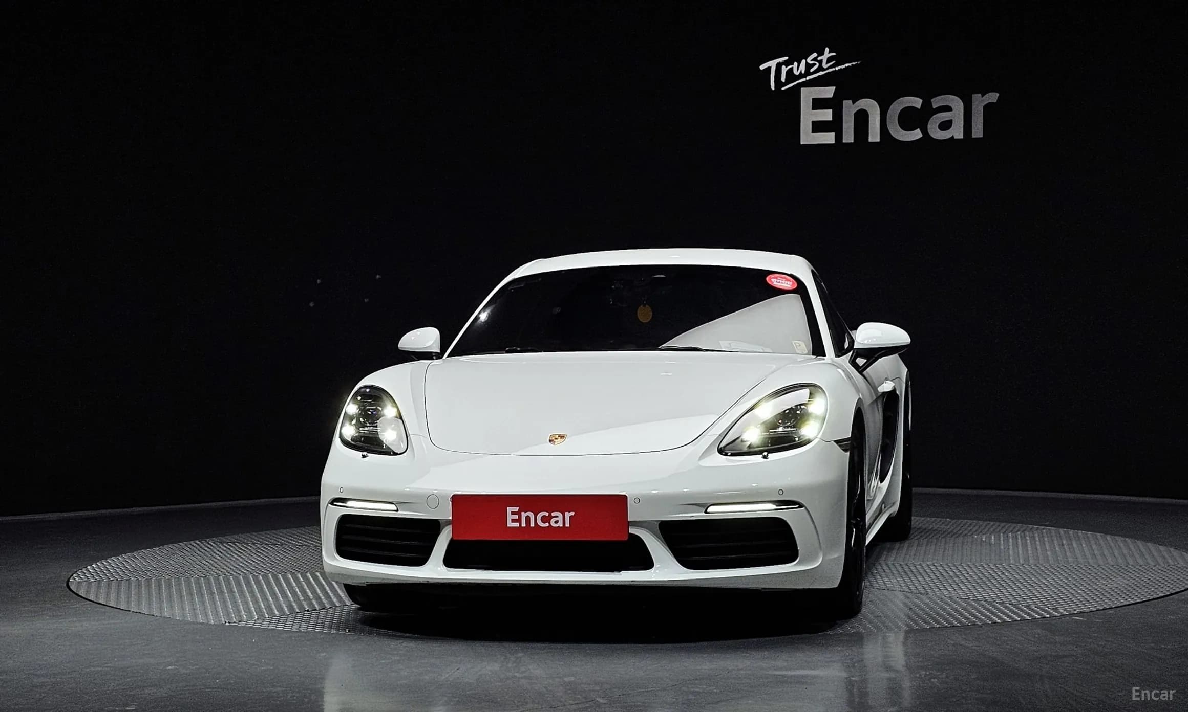 718 Cayman