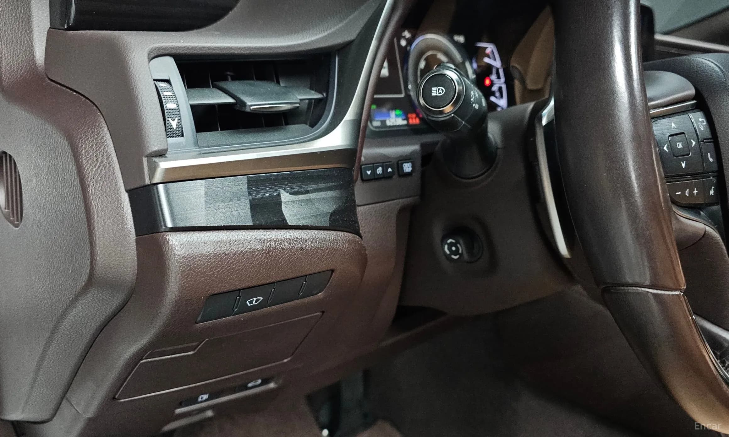 ES300h 7th Generation