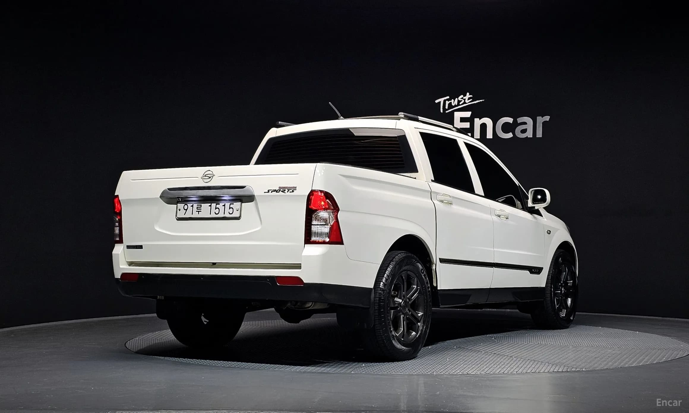 Korando Sports