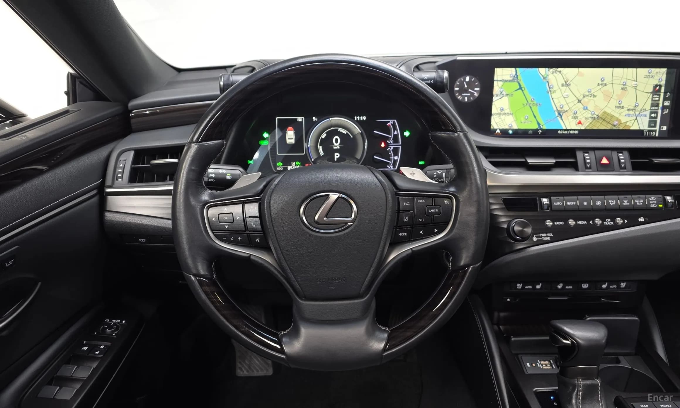 ES300h 7th Generation