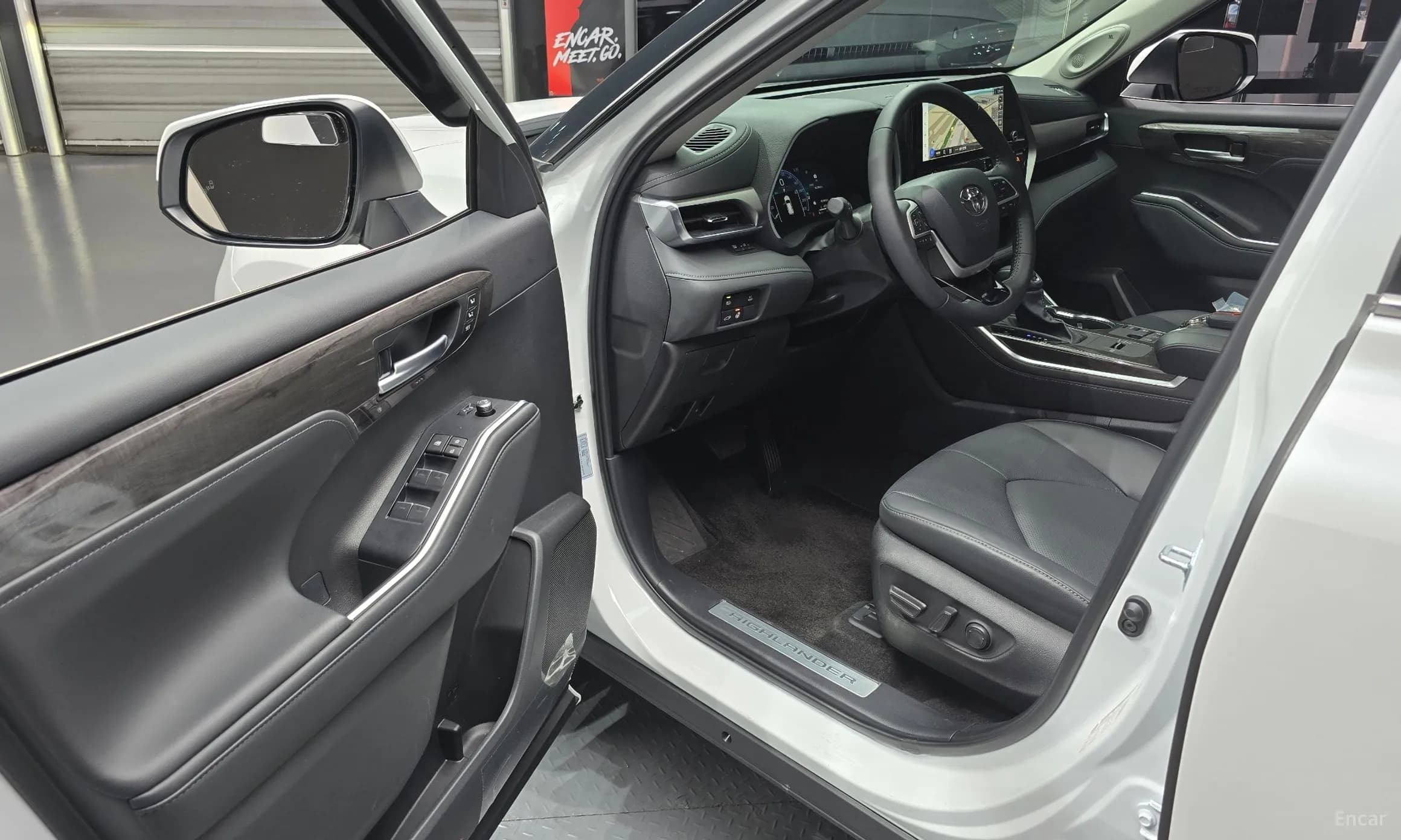 Highlander 4th generation