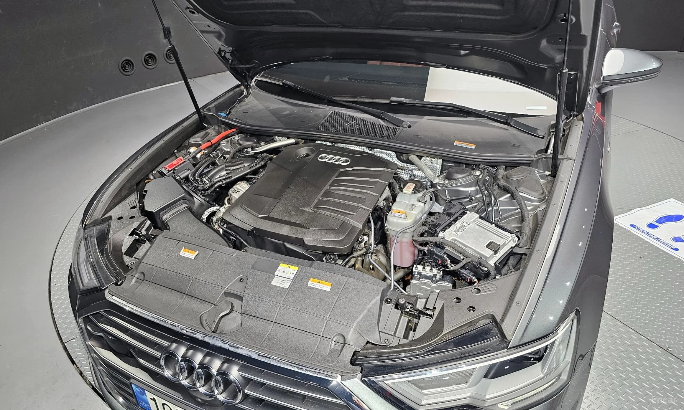 A6 (C8)