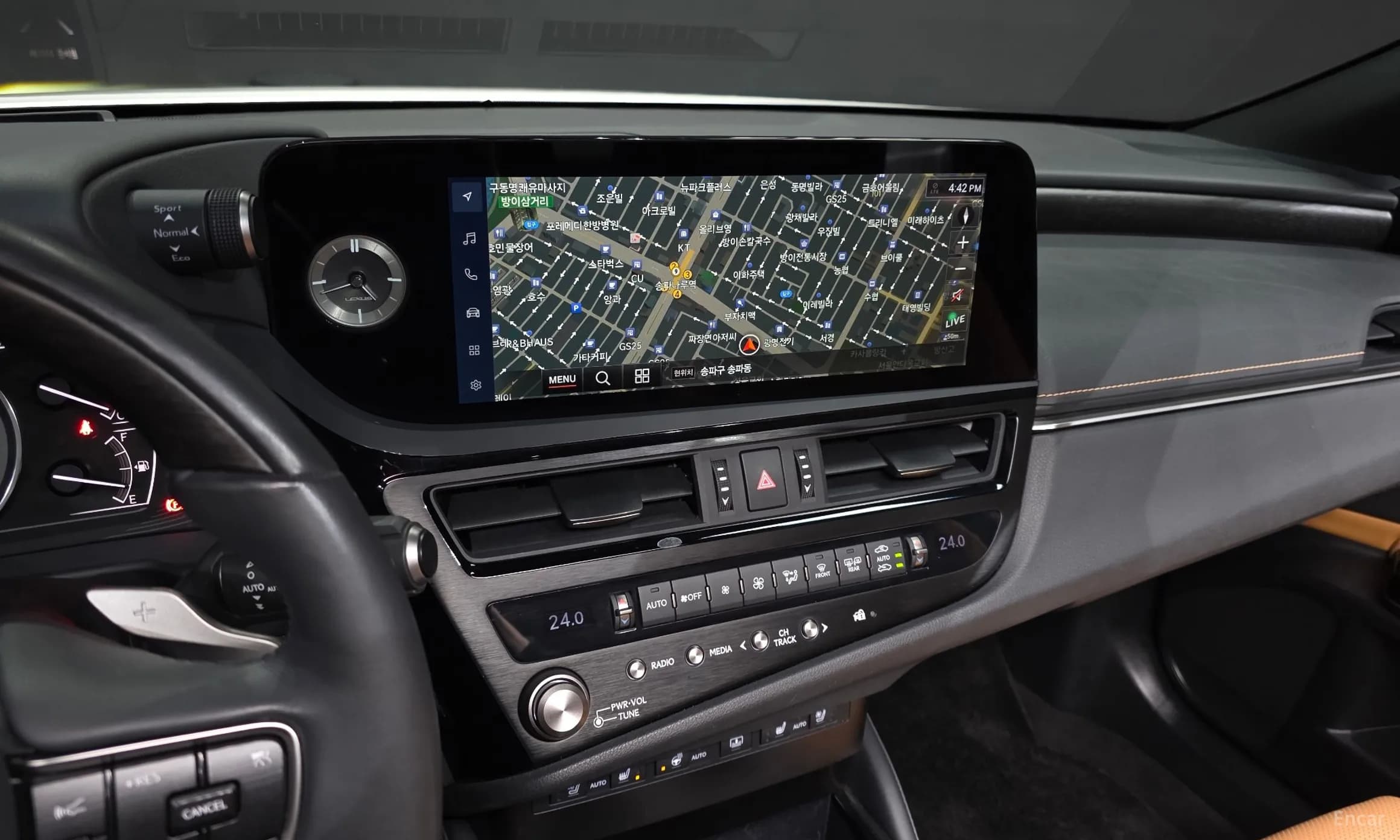 ES300h 7th Generation