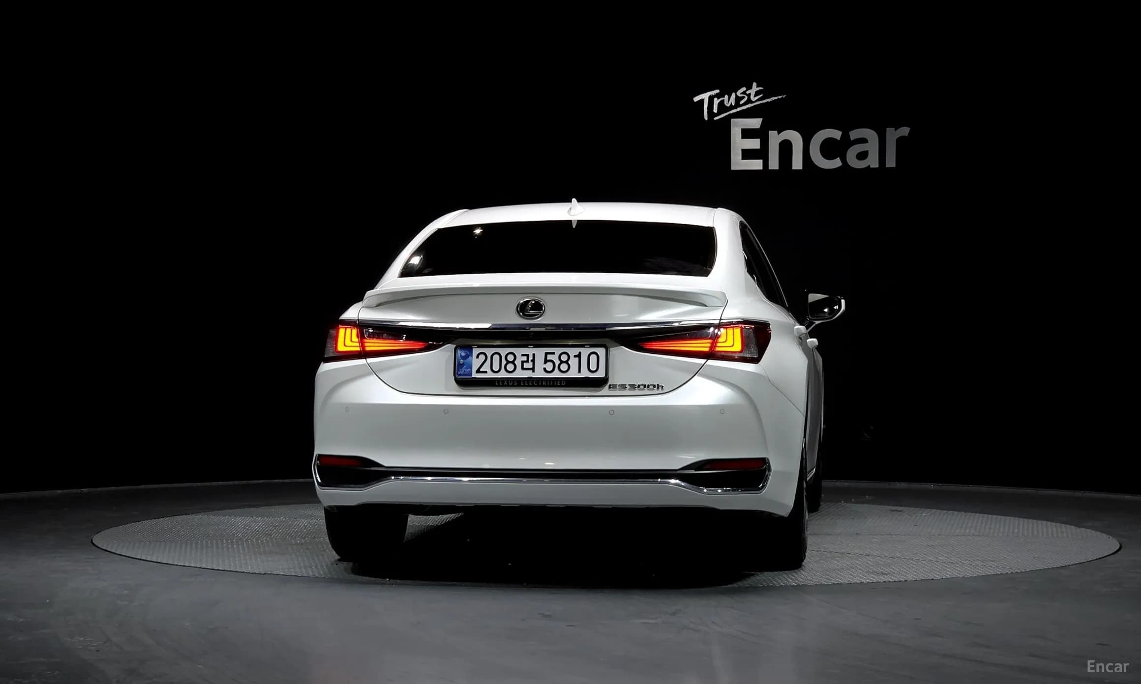 ES300h 7th Generation