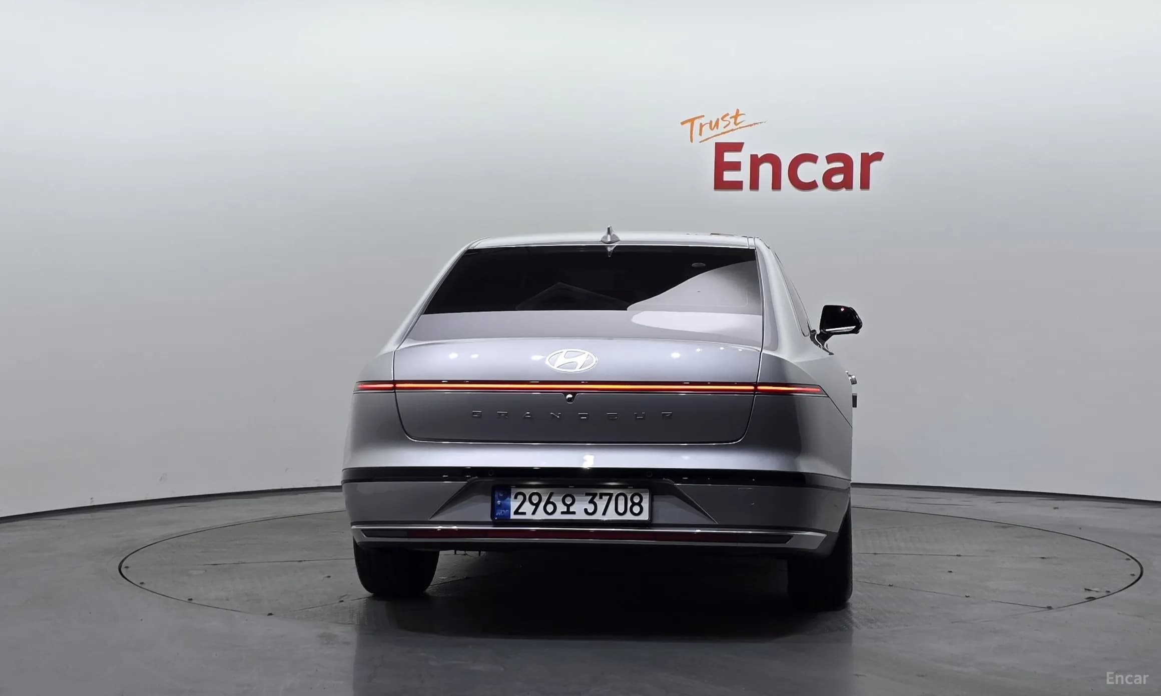 Grandeur Hybrid (GN7)