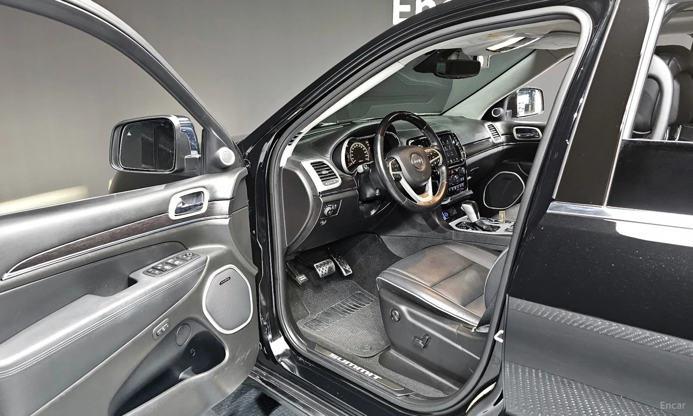 Grand Cherokee
