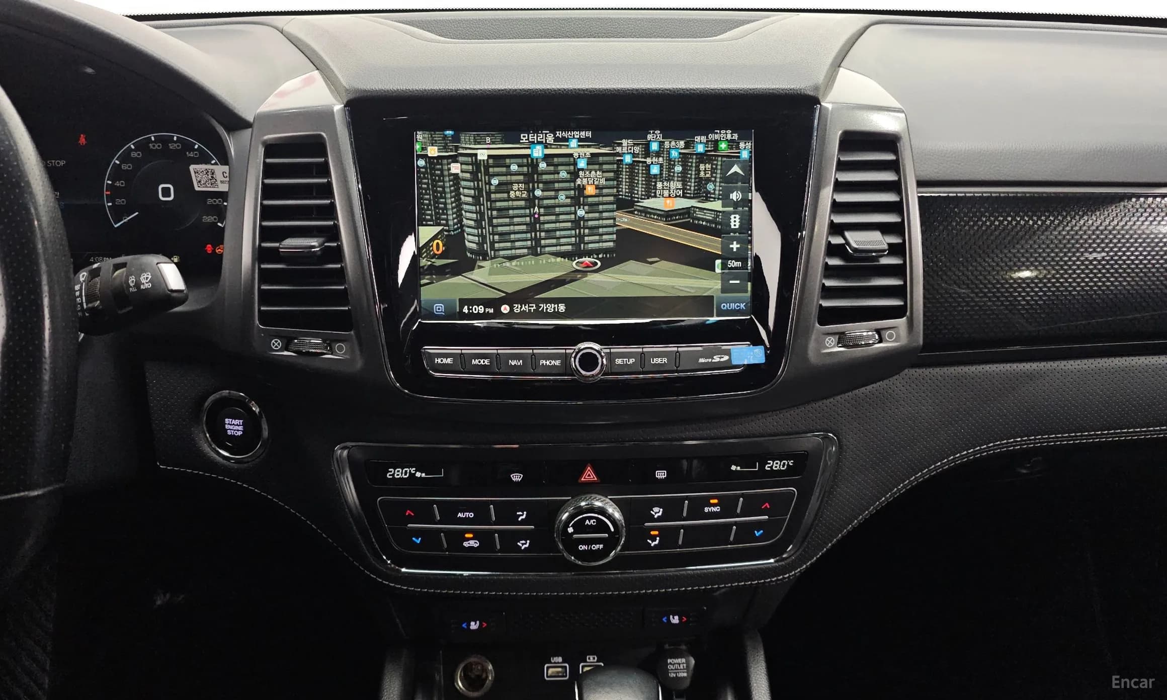 Rexton Sports Khan