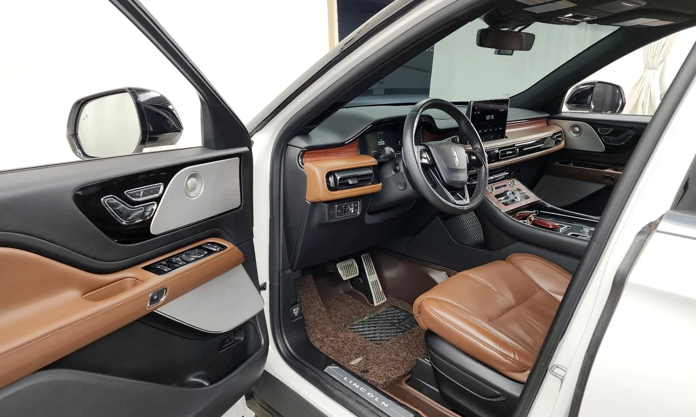 Aviator 2nd Generation