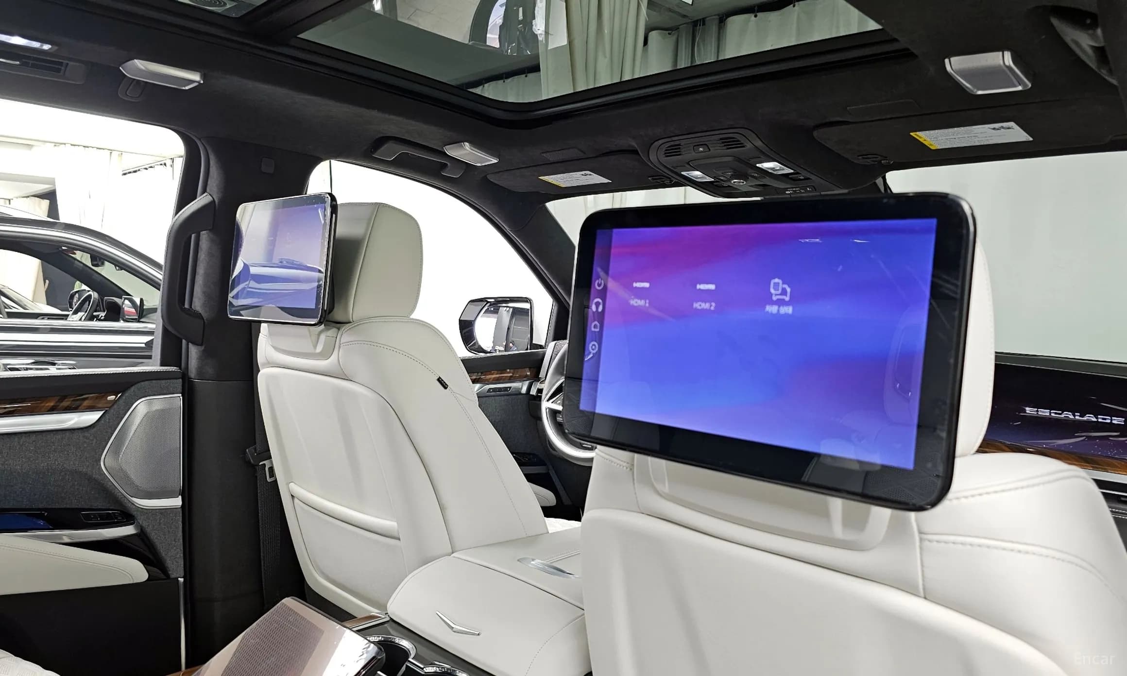 Escalade 5th Generation