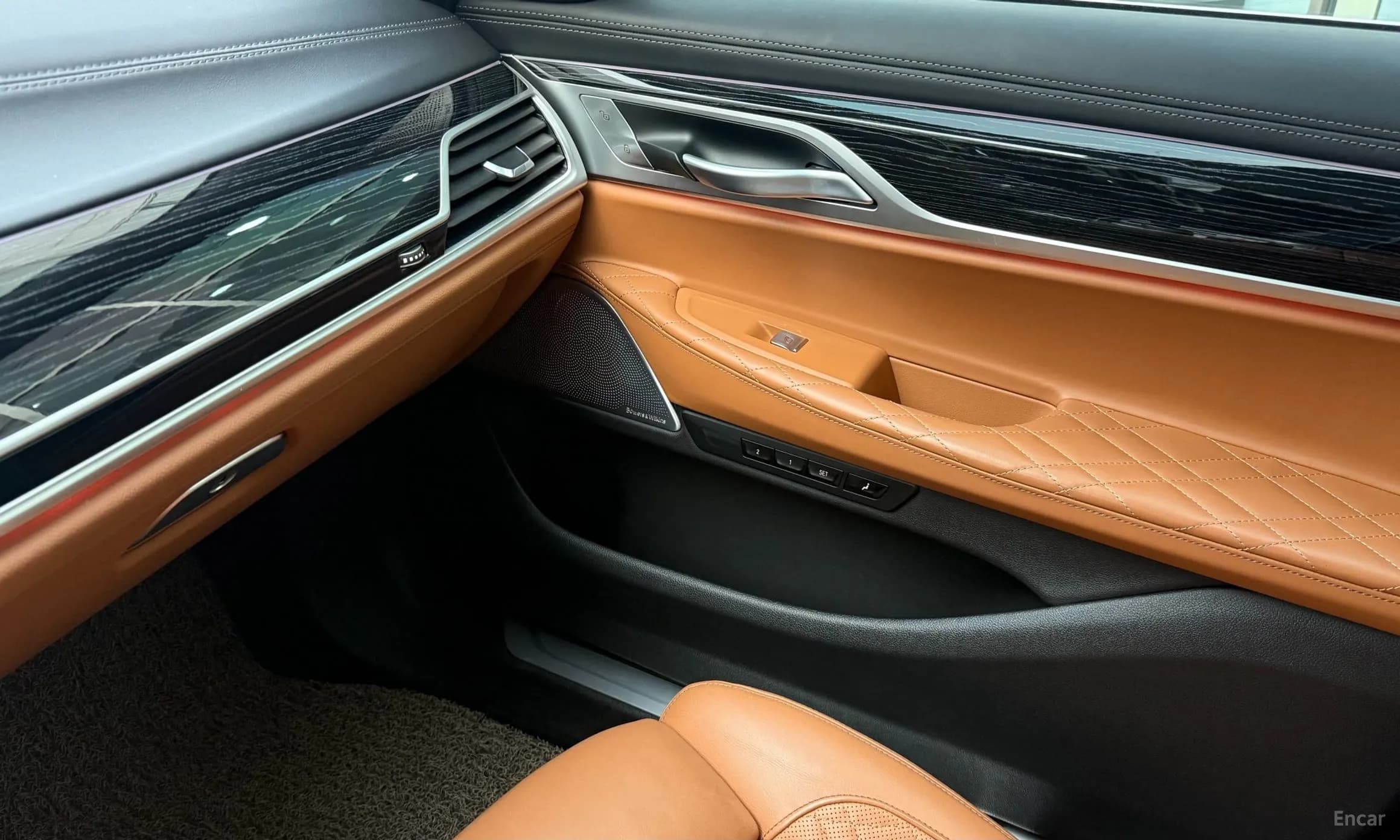 7 Series (G11)