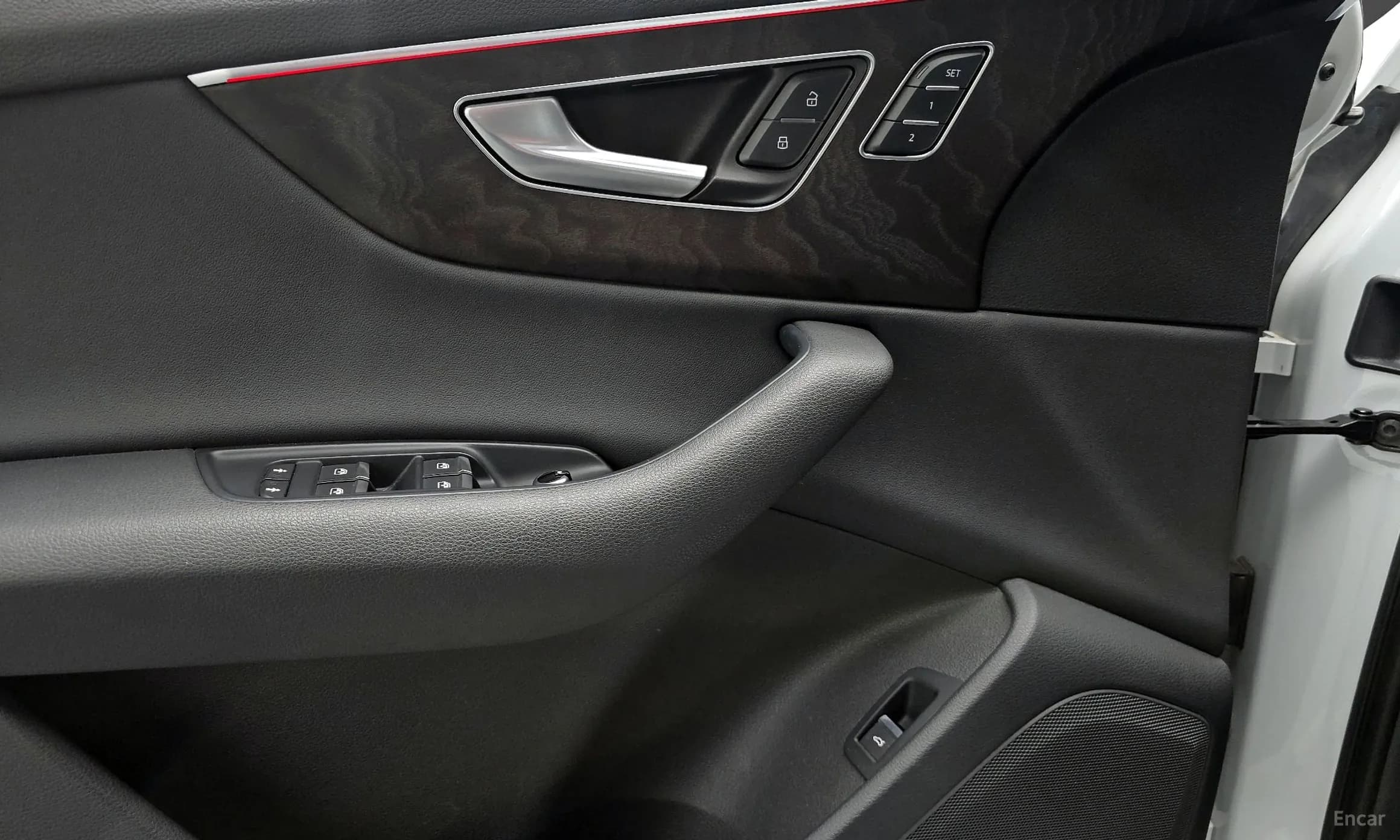 Q7 (4M)