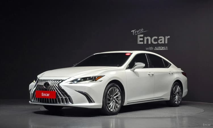 ES300h 7th Generation