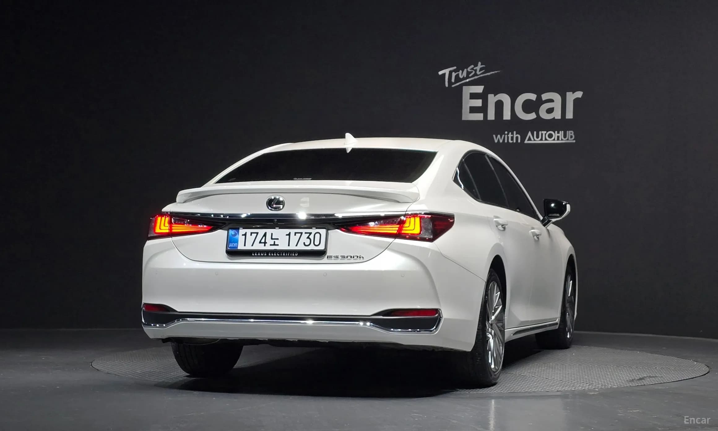 ES300h 7th Generation