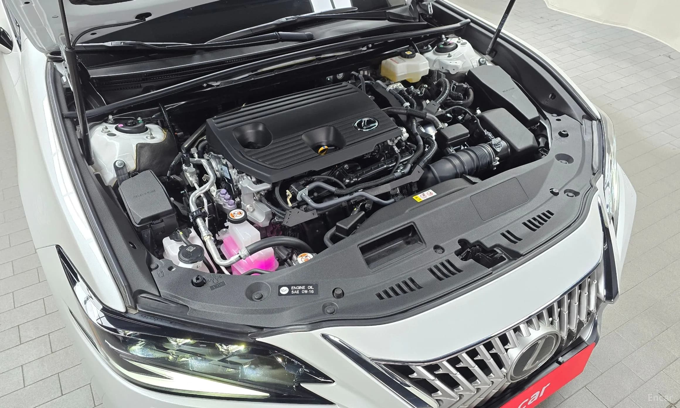 ES300h 7th Generation