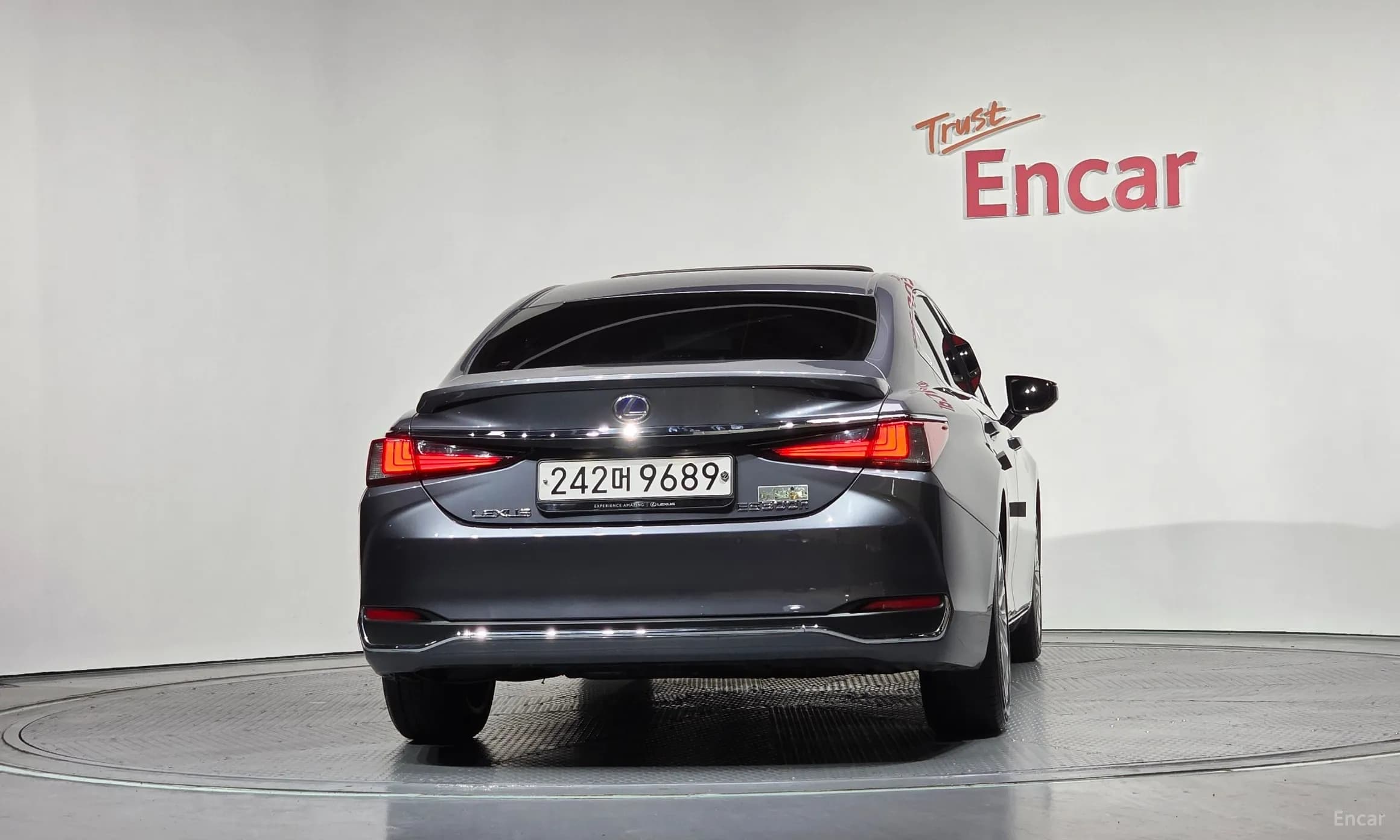 ES300h 7th Generation