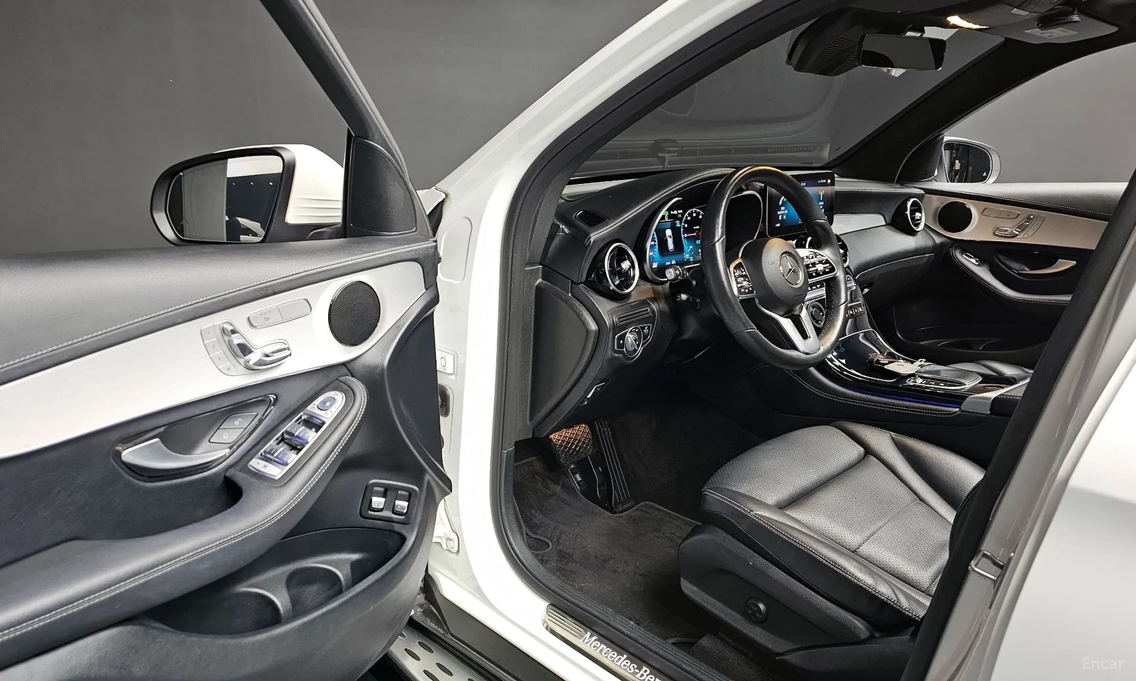 GLC-Class X253