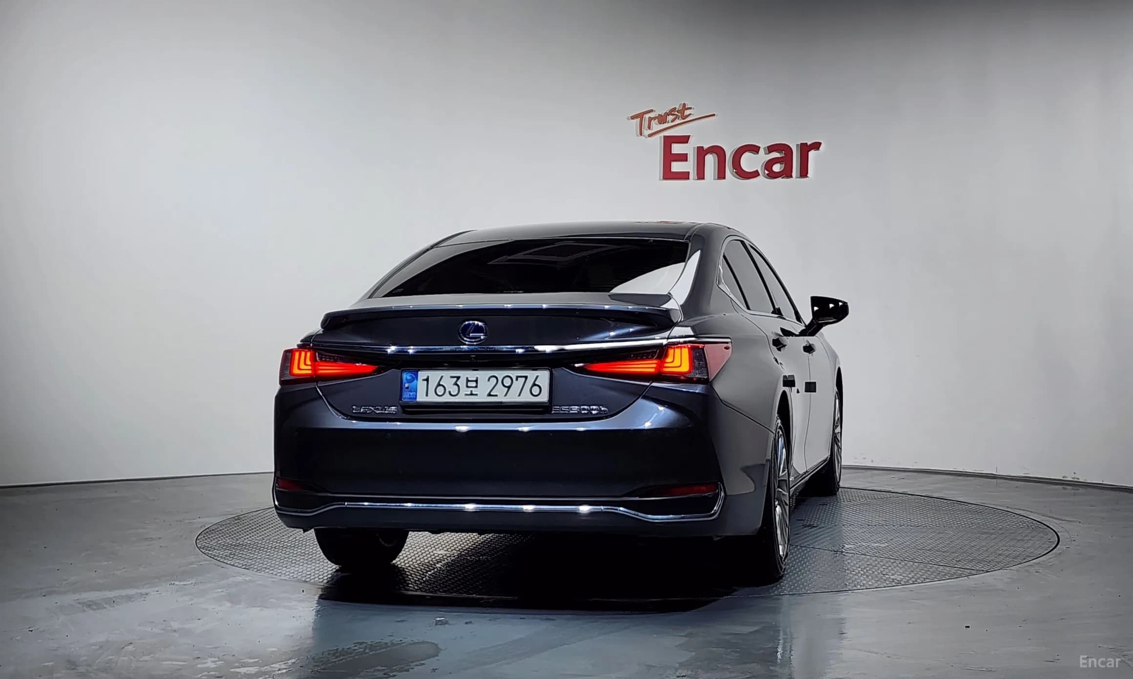 ES300h 7th Generation