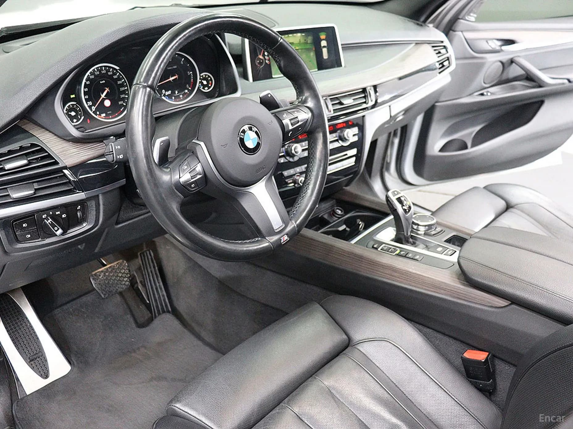 X5 (F15)