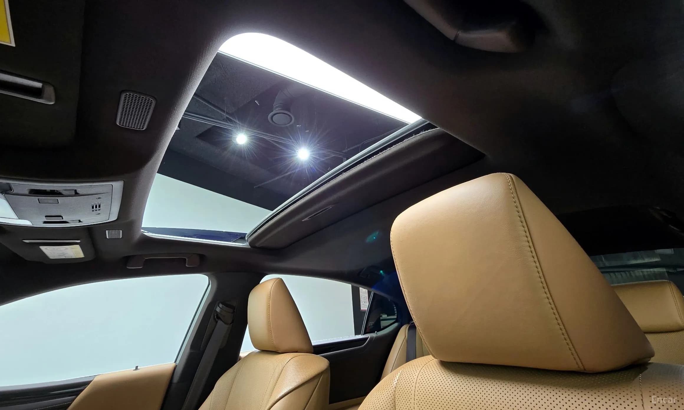 ES300h 7th Generation