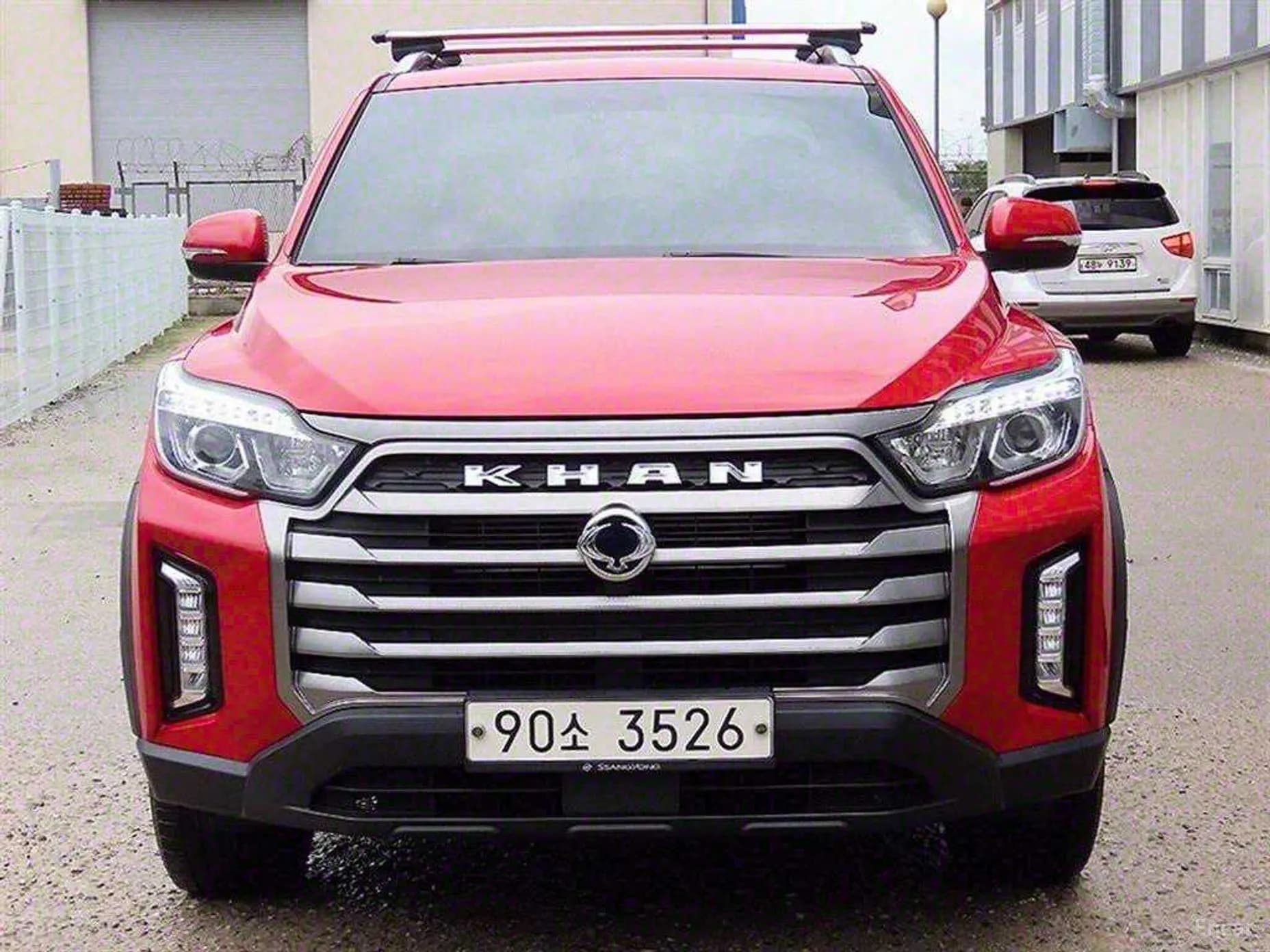Rexton Sports Khan