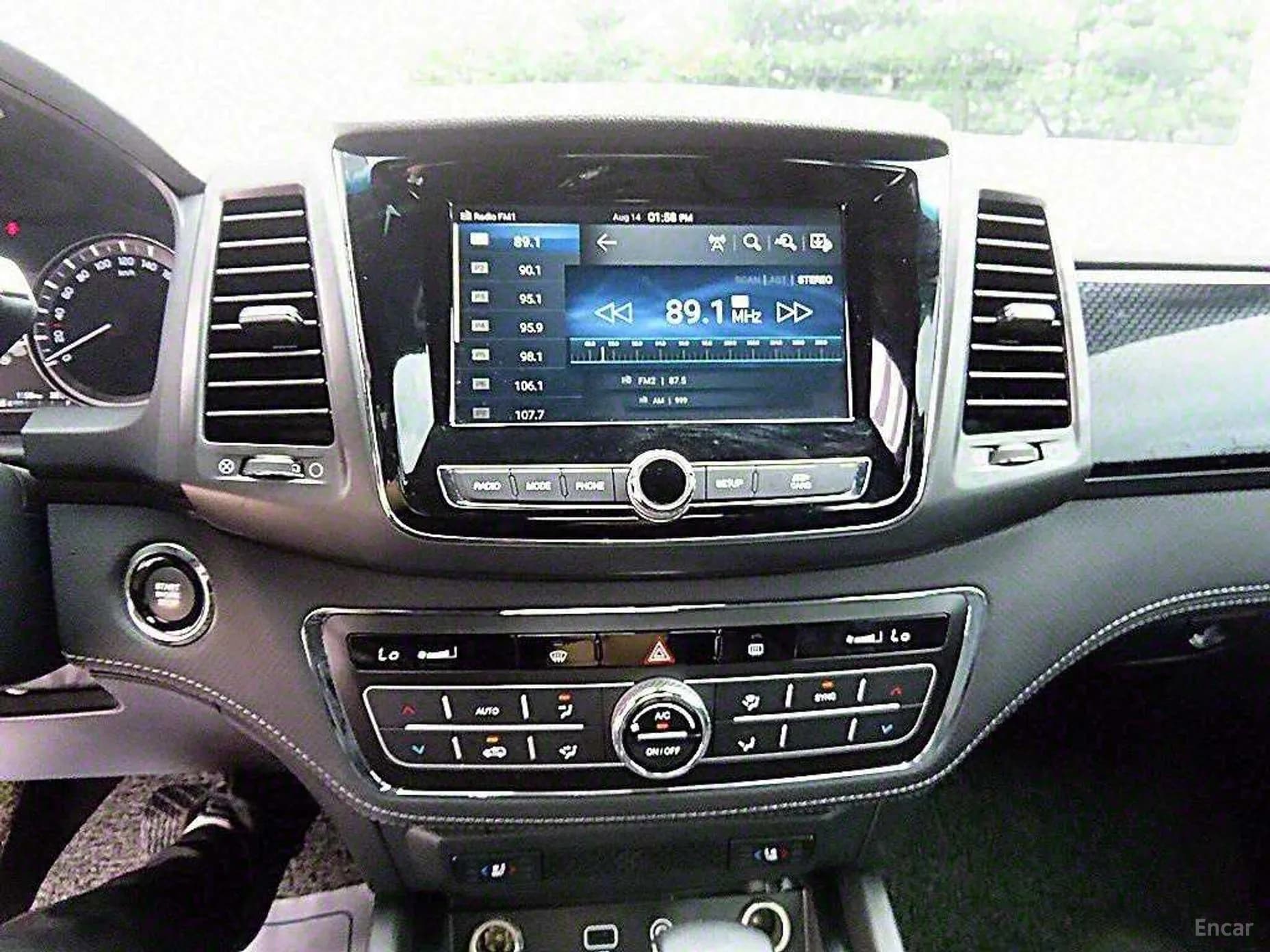 Rexton Sports Khan