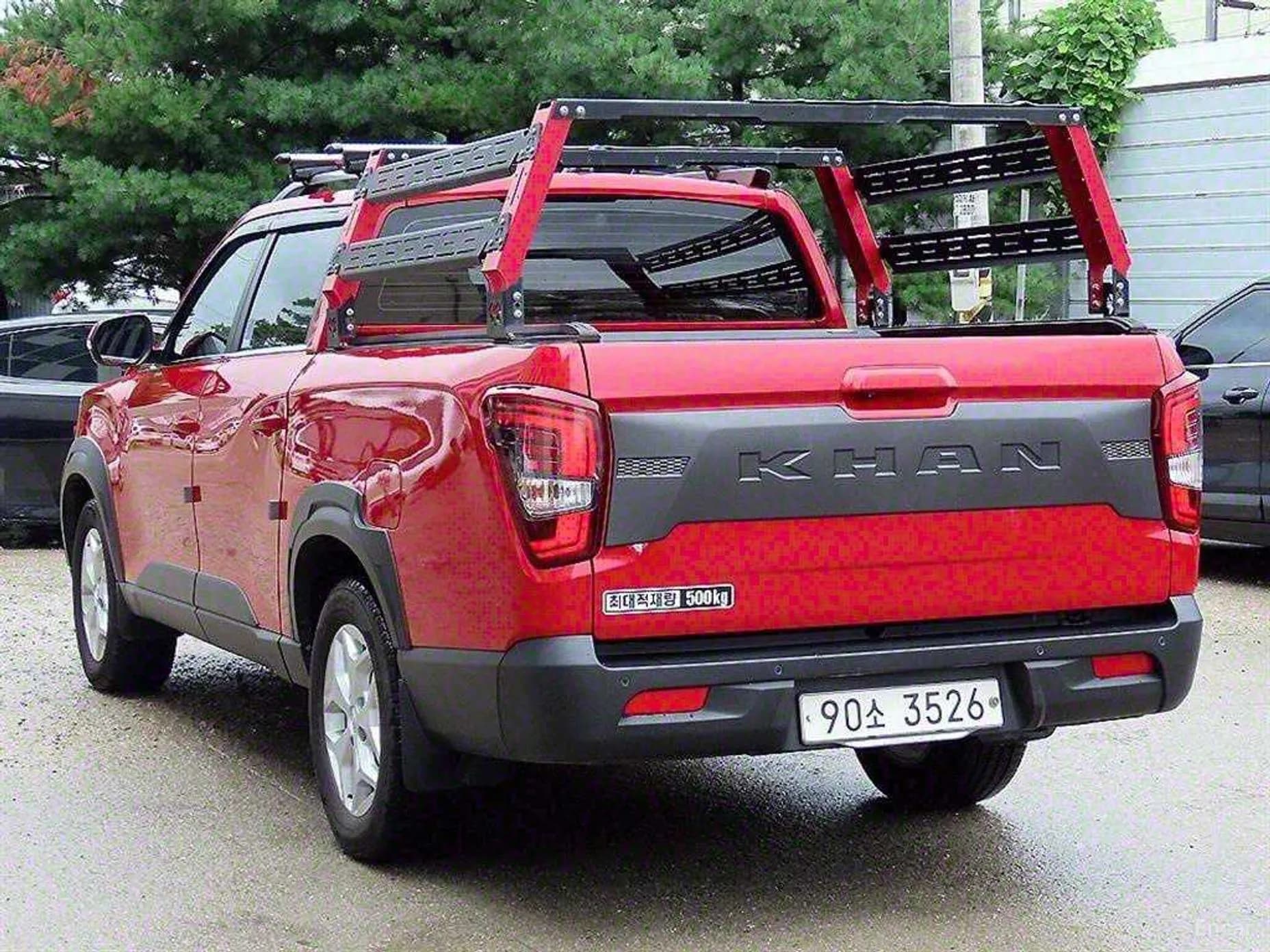 Rexton Sports Khan