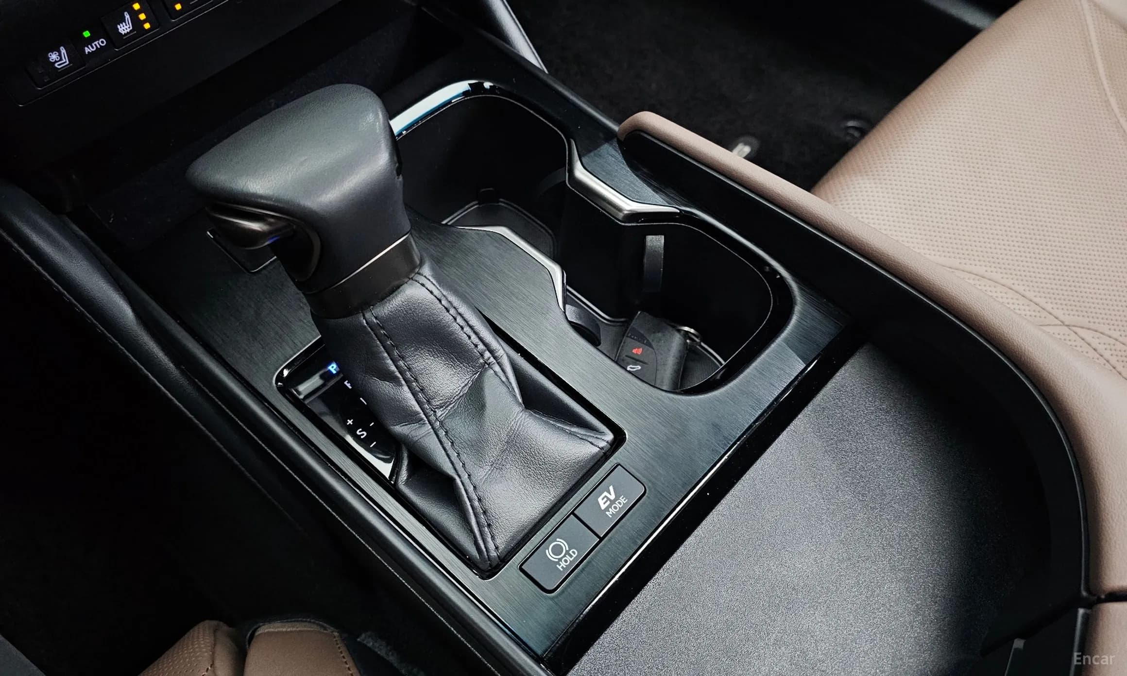 ES300h 7th Generation