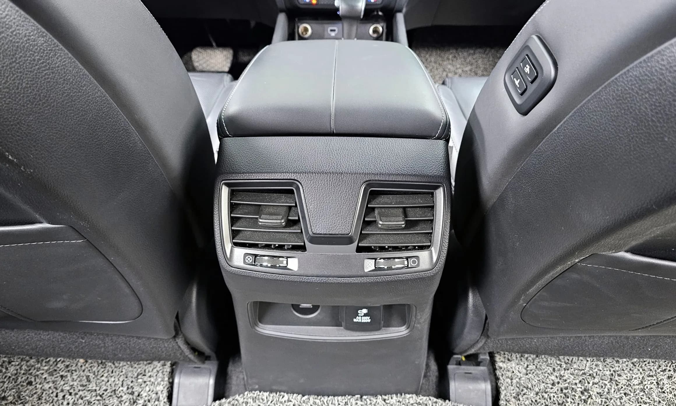 G4 Rexton
