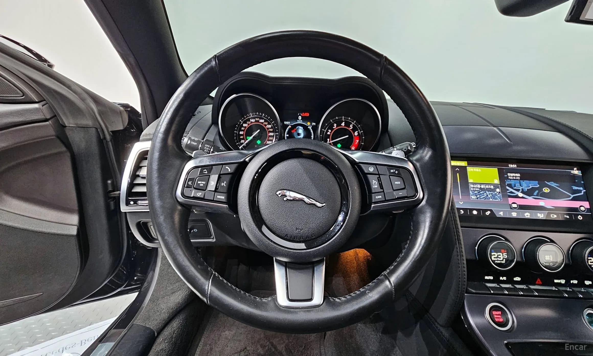 F-TYPE
