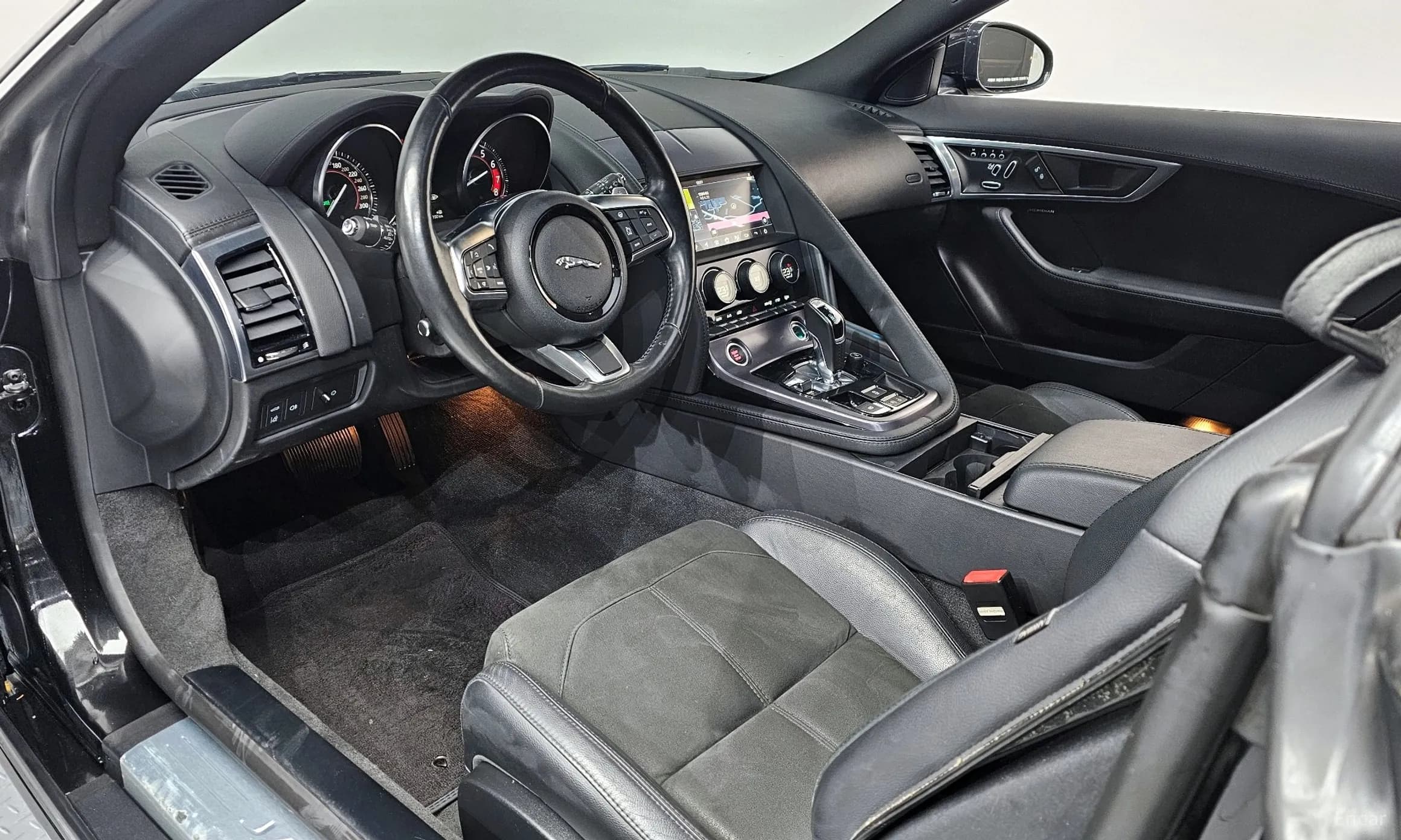 F-TYPE