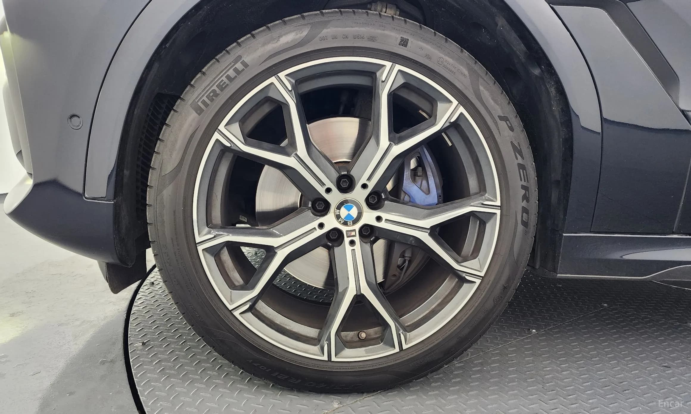 X6 (G06)
