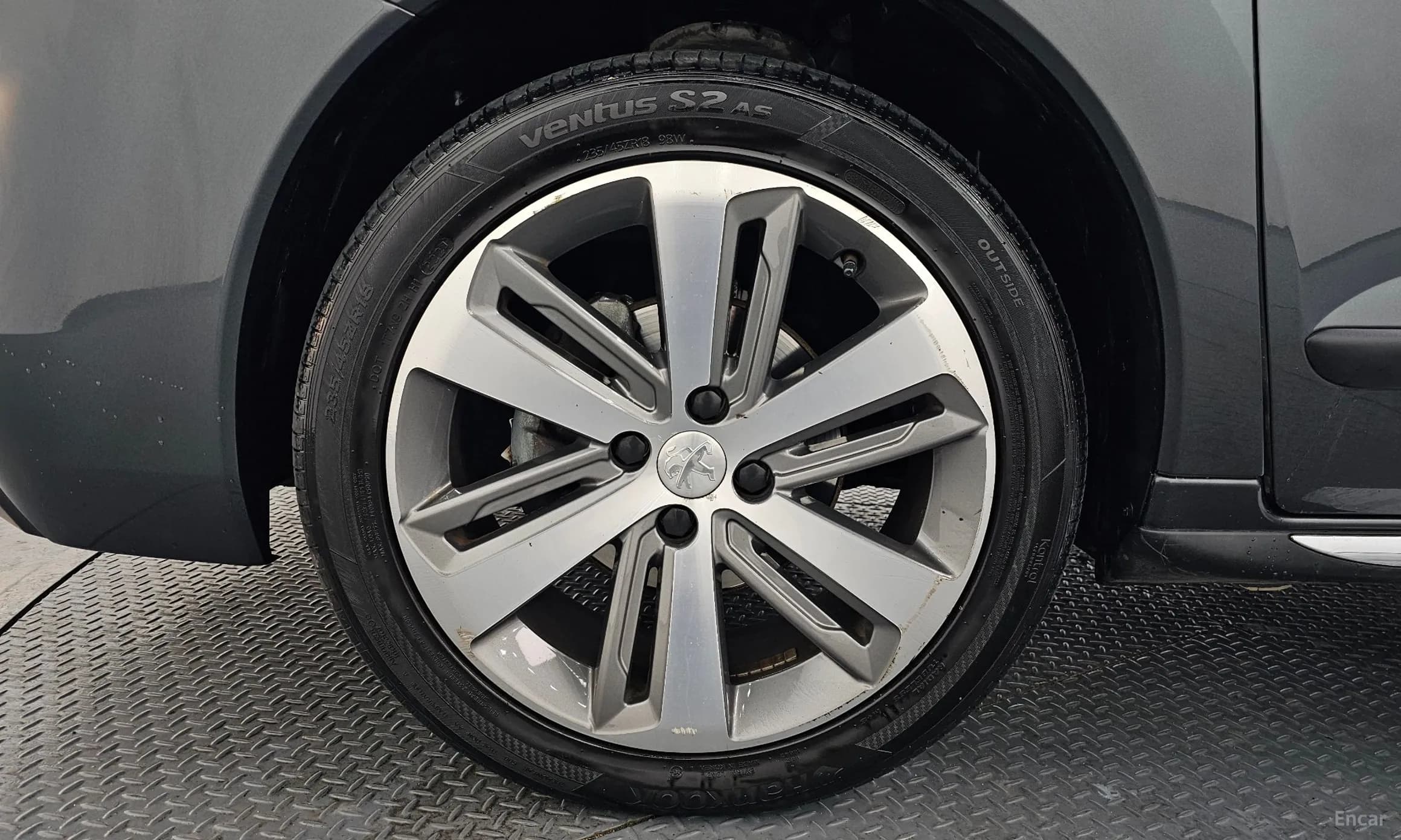 m1Bw200E2YqeygG33_dc2:3007