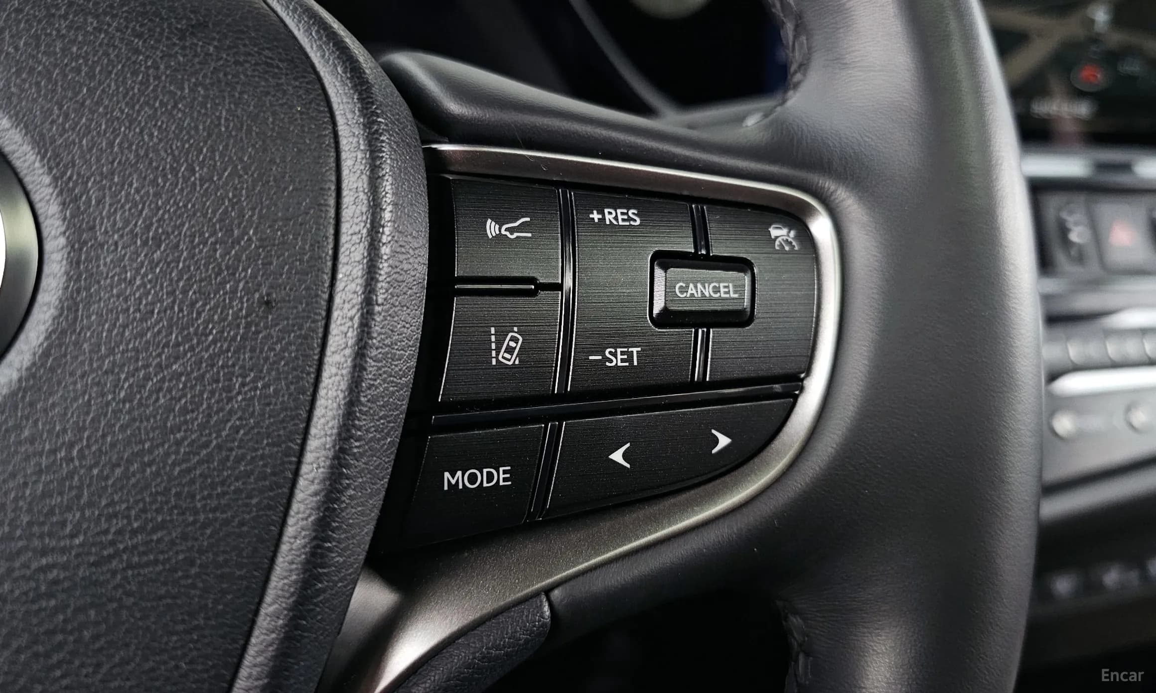 ES300h 7th Generation