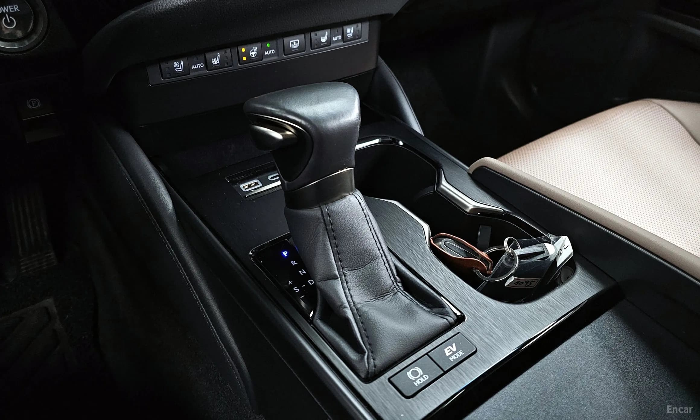 ES300h 7th Generation