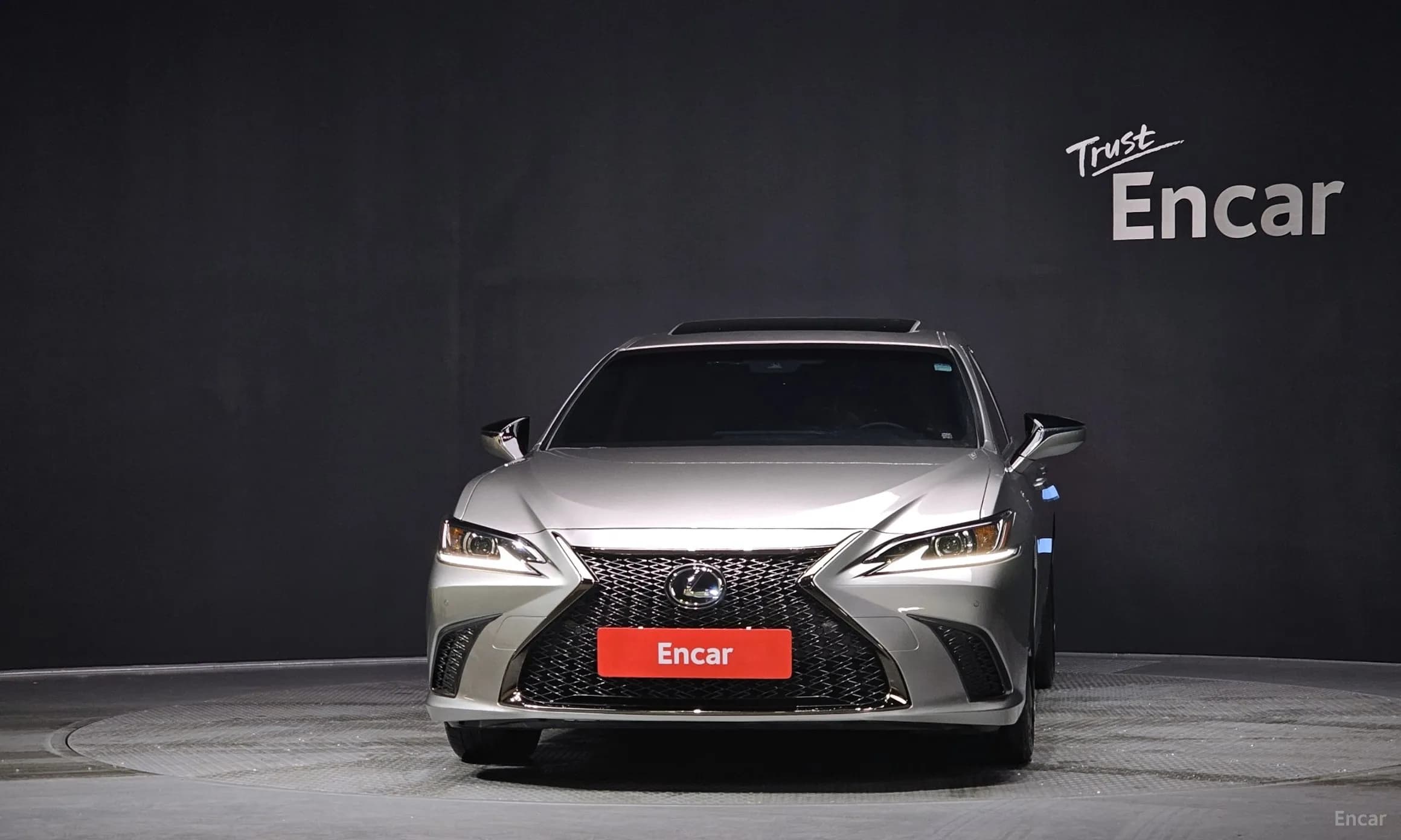 ES300h 7th Generation