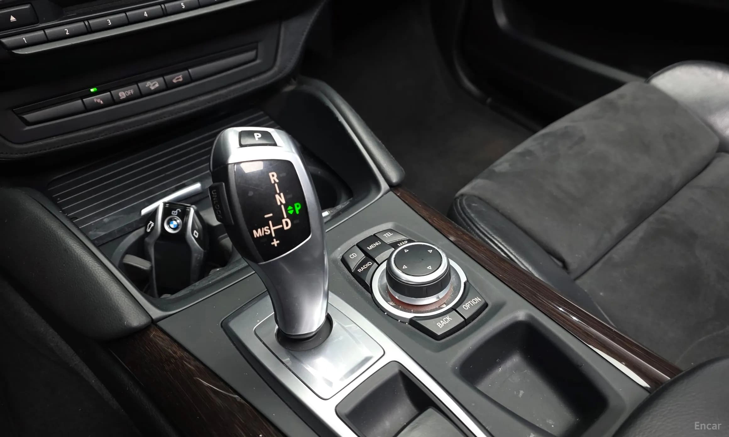 X6 (E71)