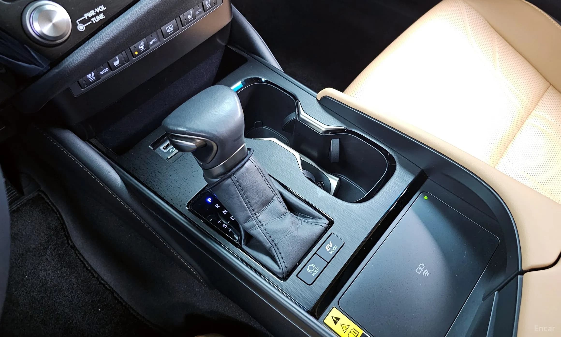 ES300h 7th Generation