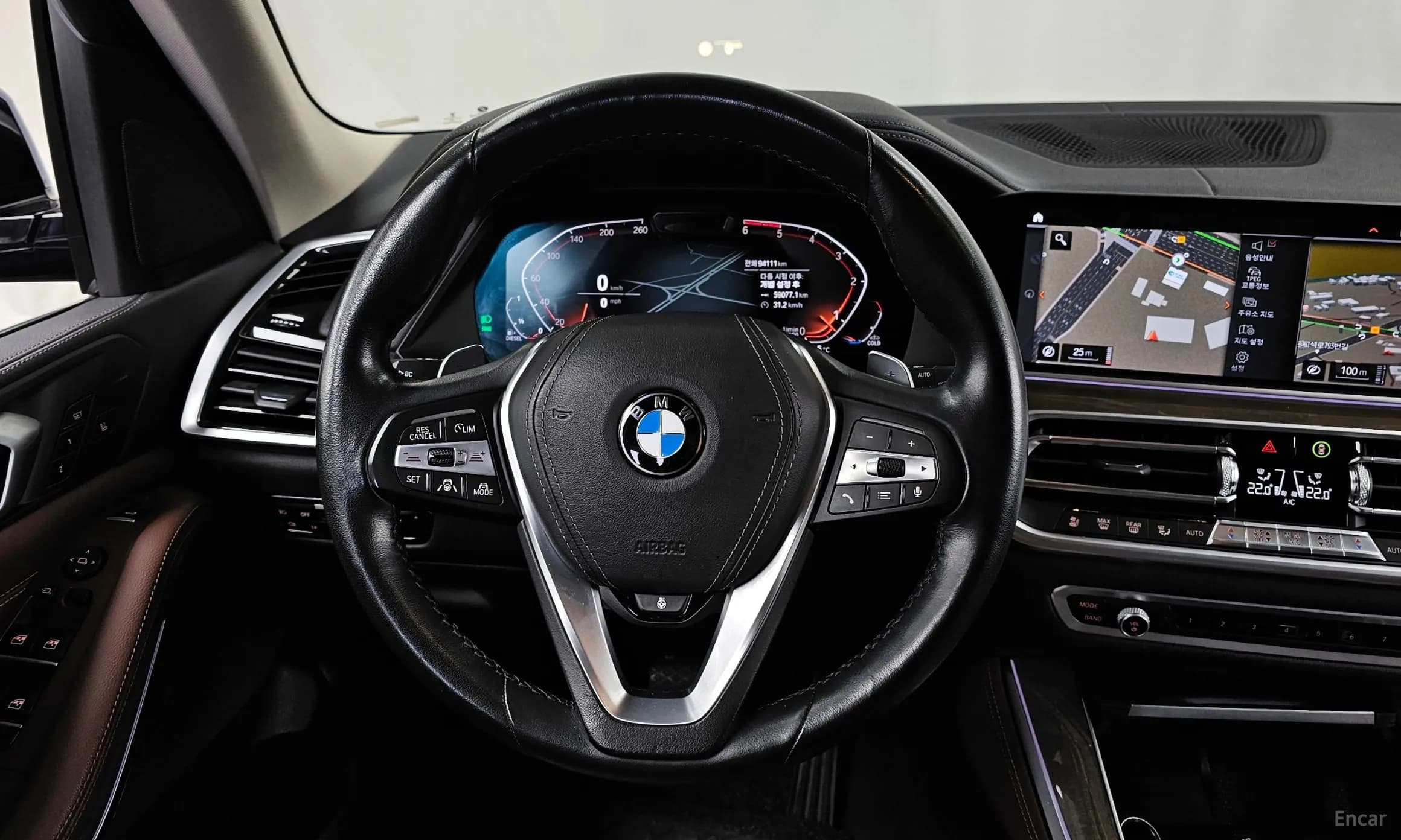 X5 (G05)