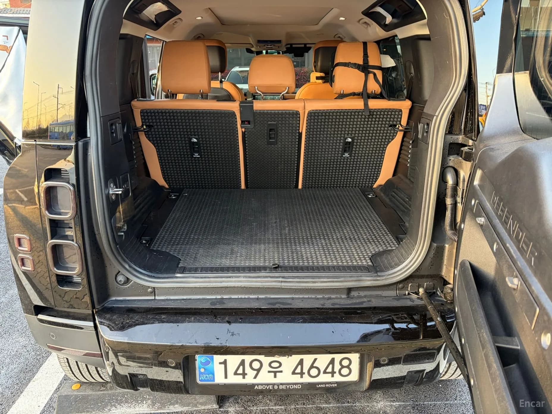 Defender (L663)