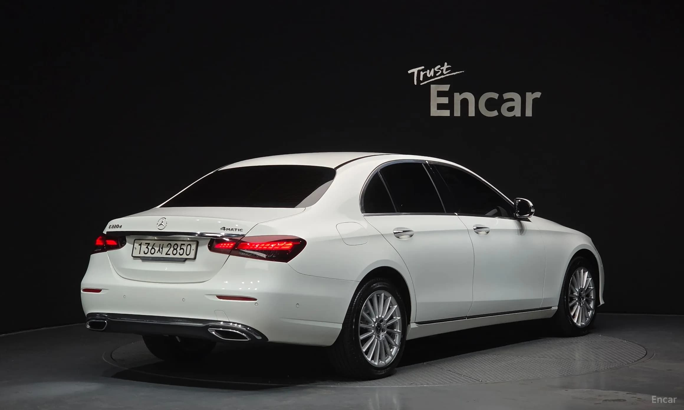 E-Class W213