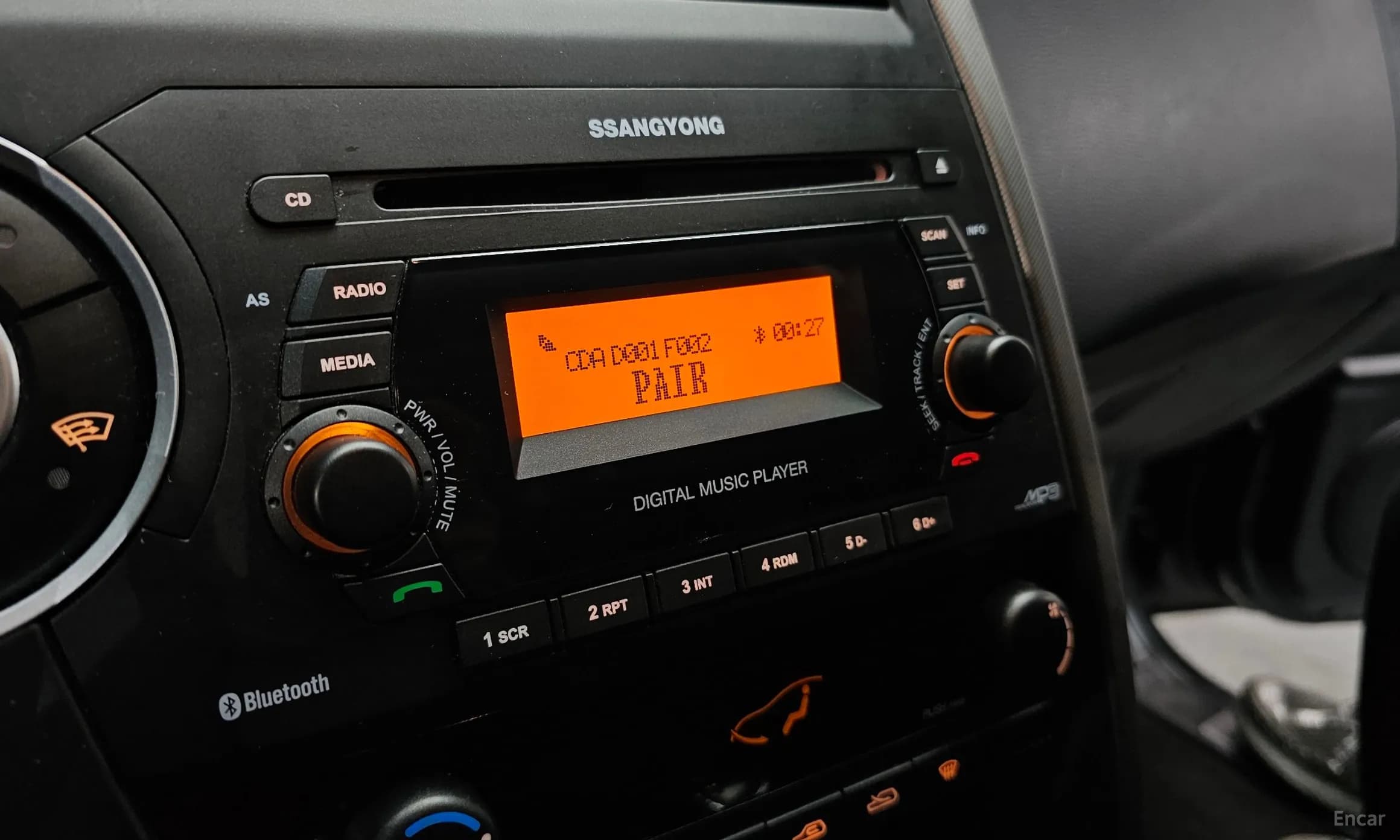 Korando Sports