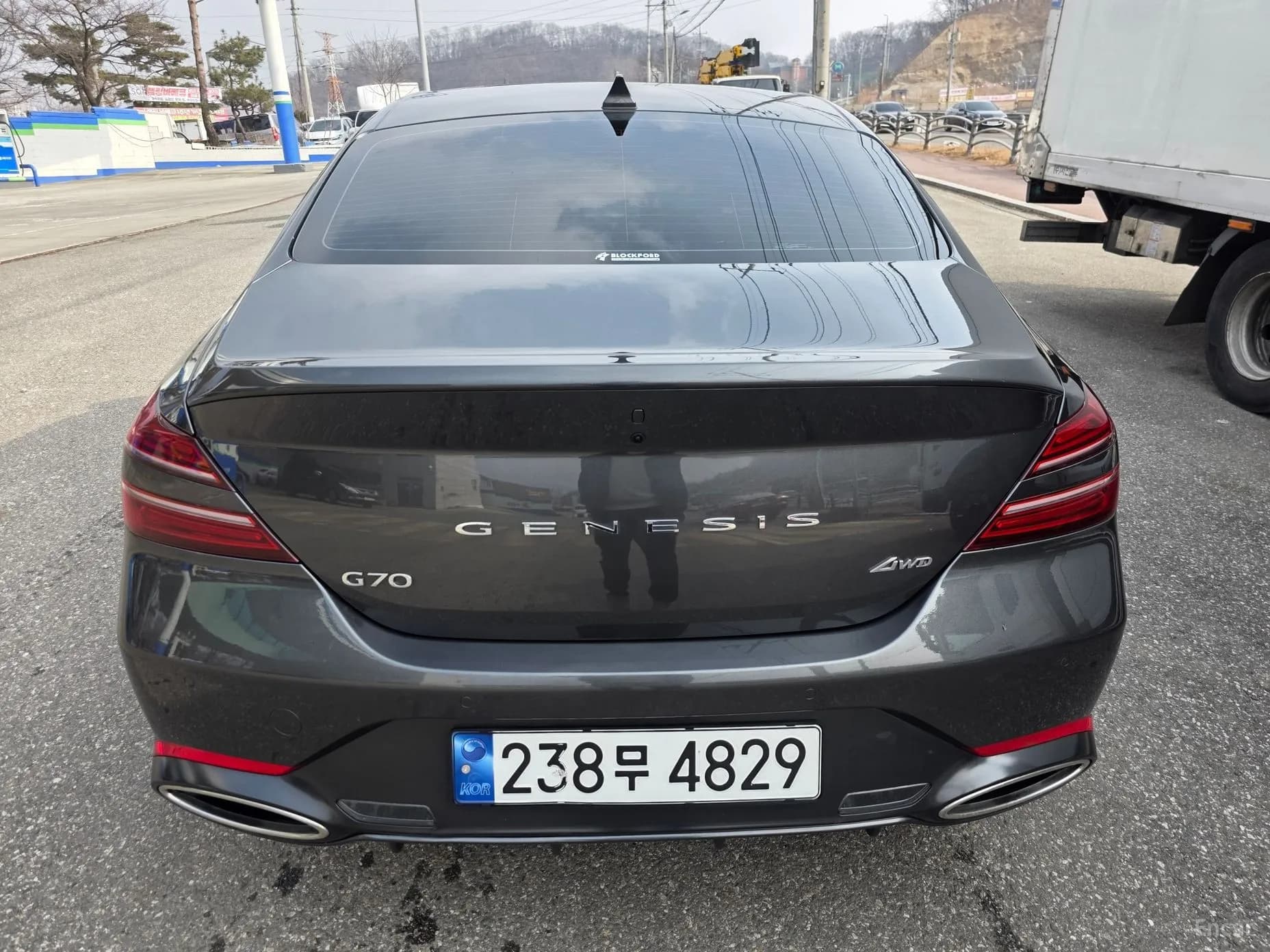 G70