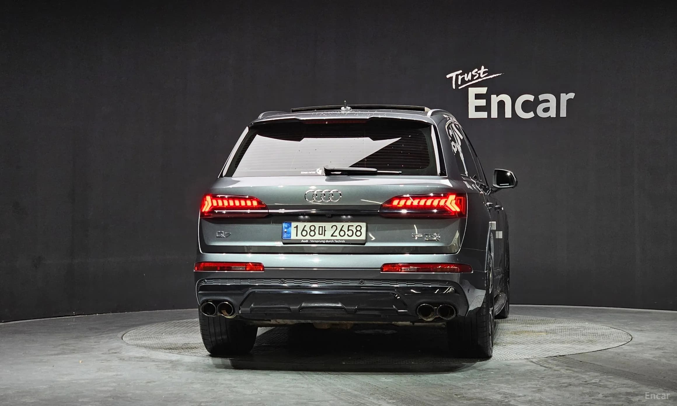Q7 (4M)