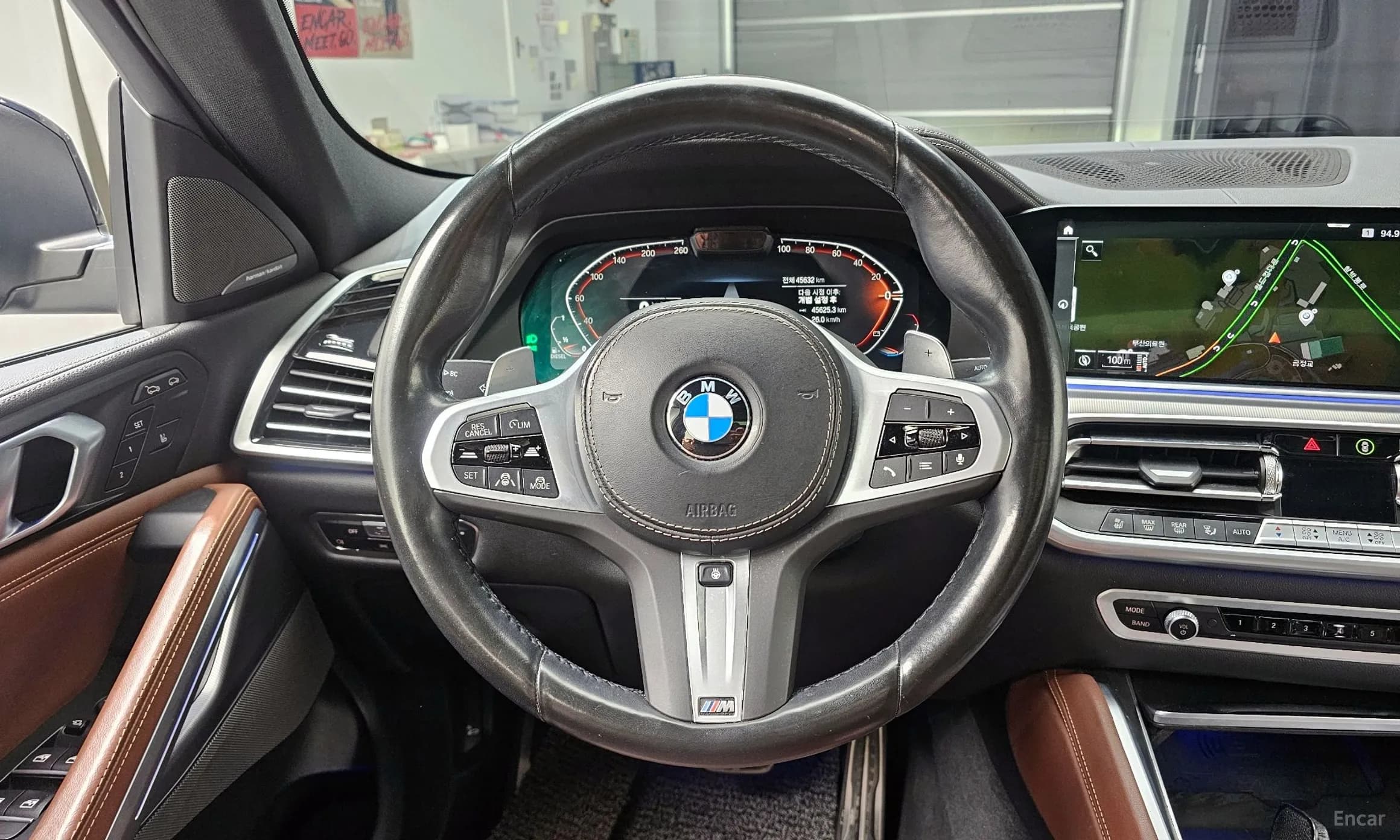 X6 (G06)