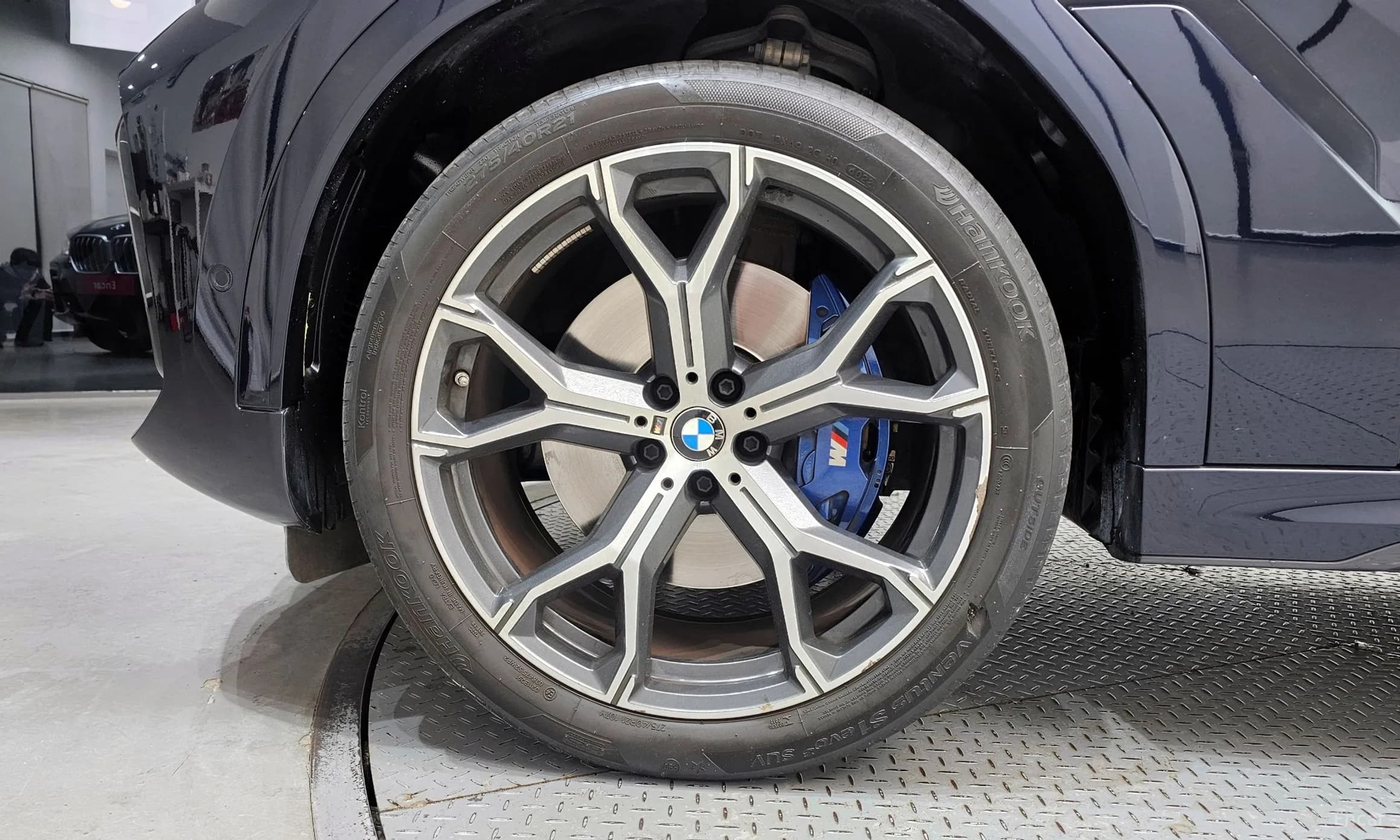 X6 (G06)