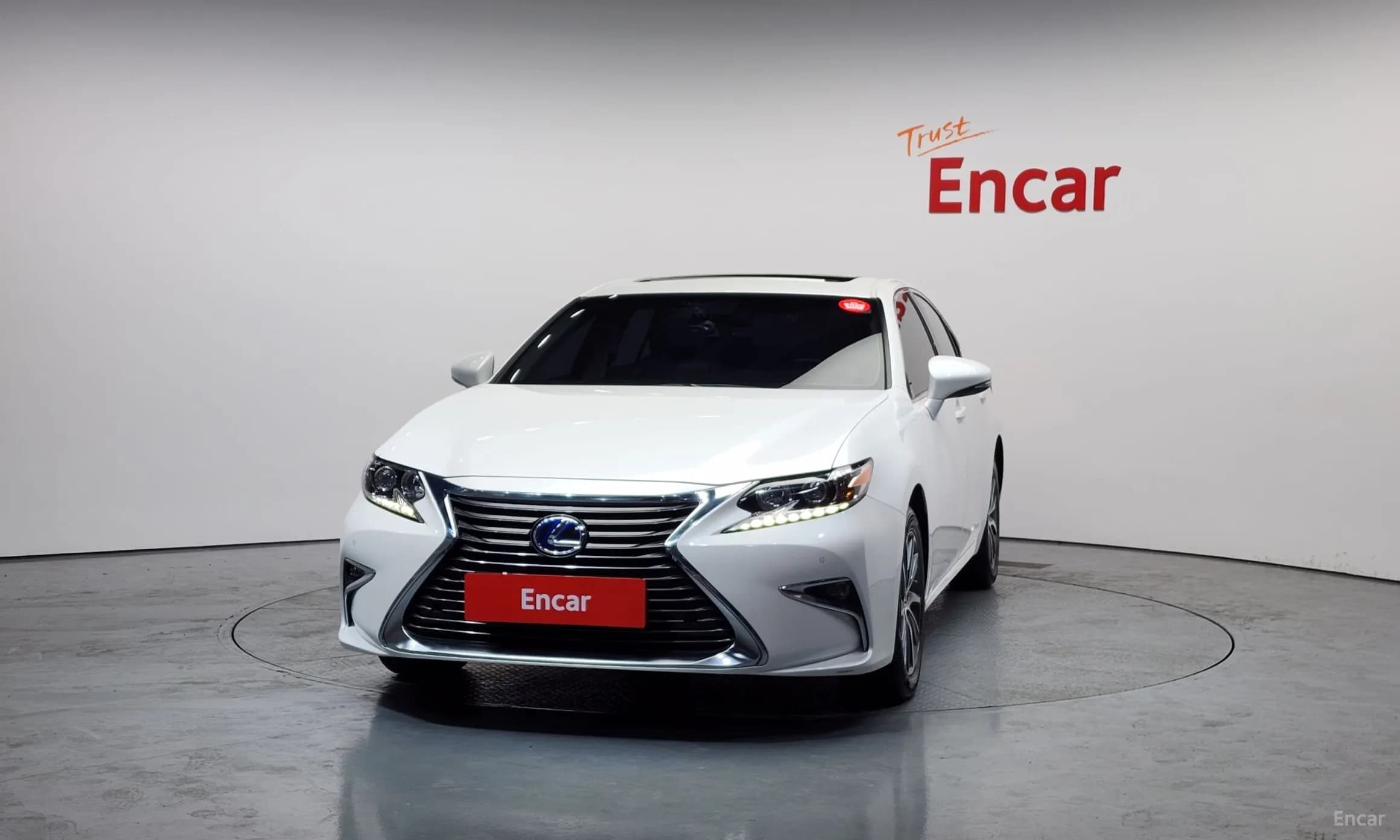 New ES300h